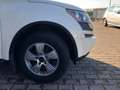 Mahindra XUV500 2015 2.2 16v W8 4X4 7 POSTI Bianco - thumbnail 6