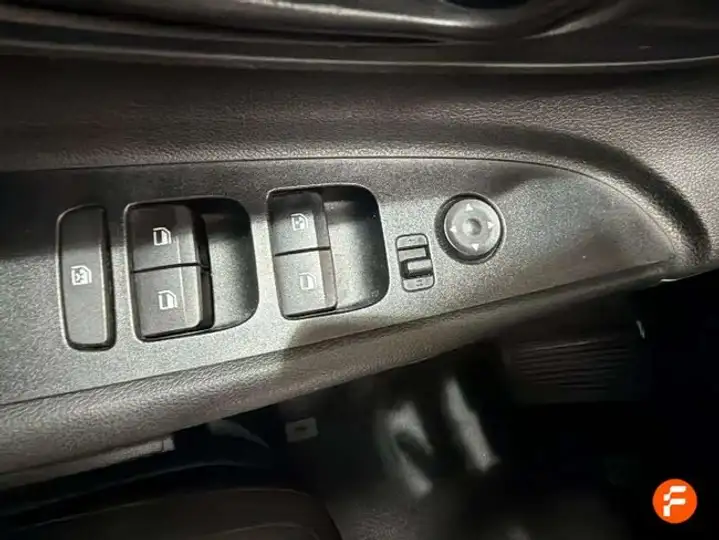 Hyundai Bayon 1.0 TGDI 48V Tecno 2023, foto 21