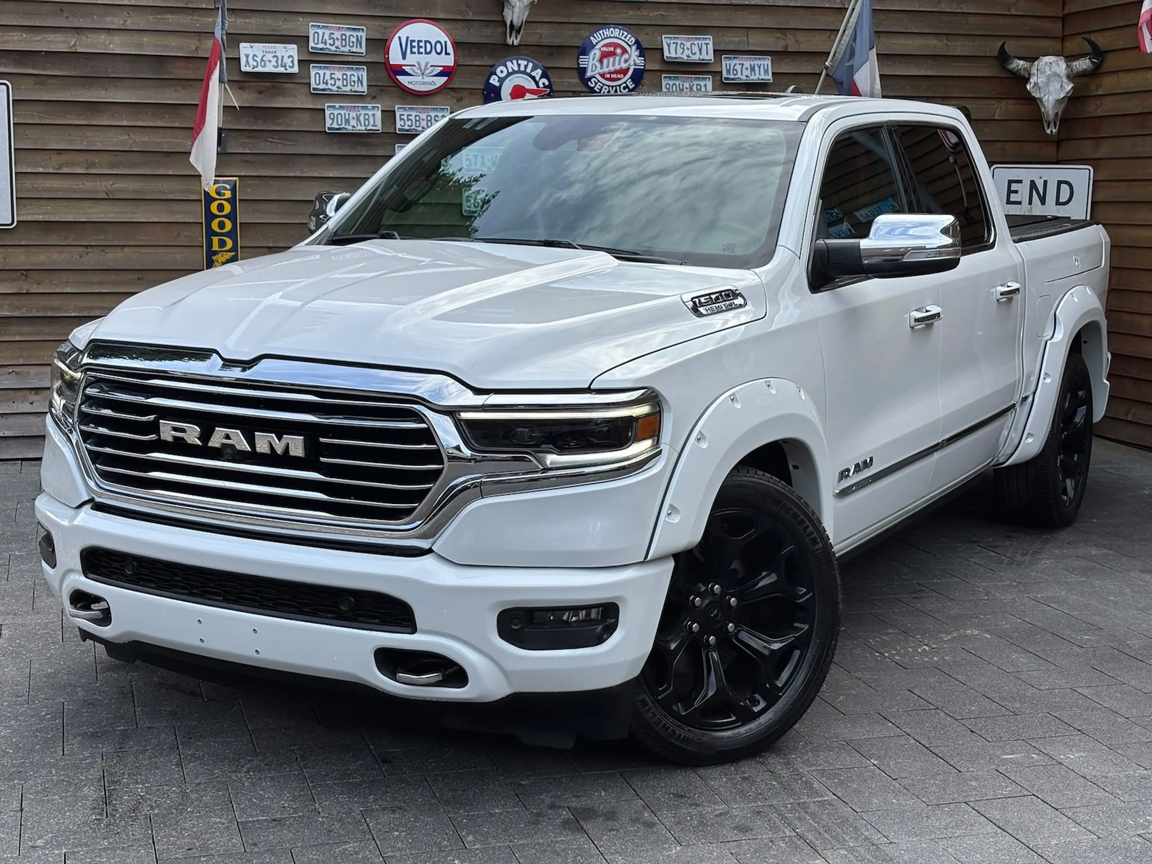 Dodge RAM 1500 5,7 Limited RAMBOX 4X4 Pano 360° ACC — photo 7