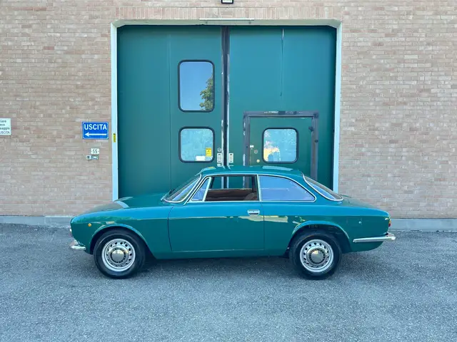 Alfa Romeo GT Gt 1300 junior