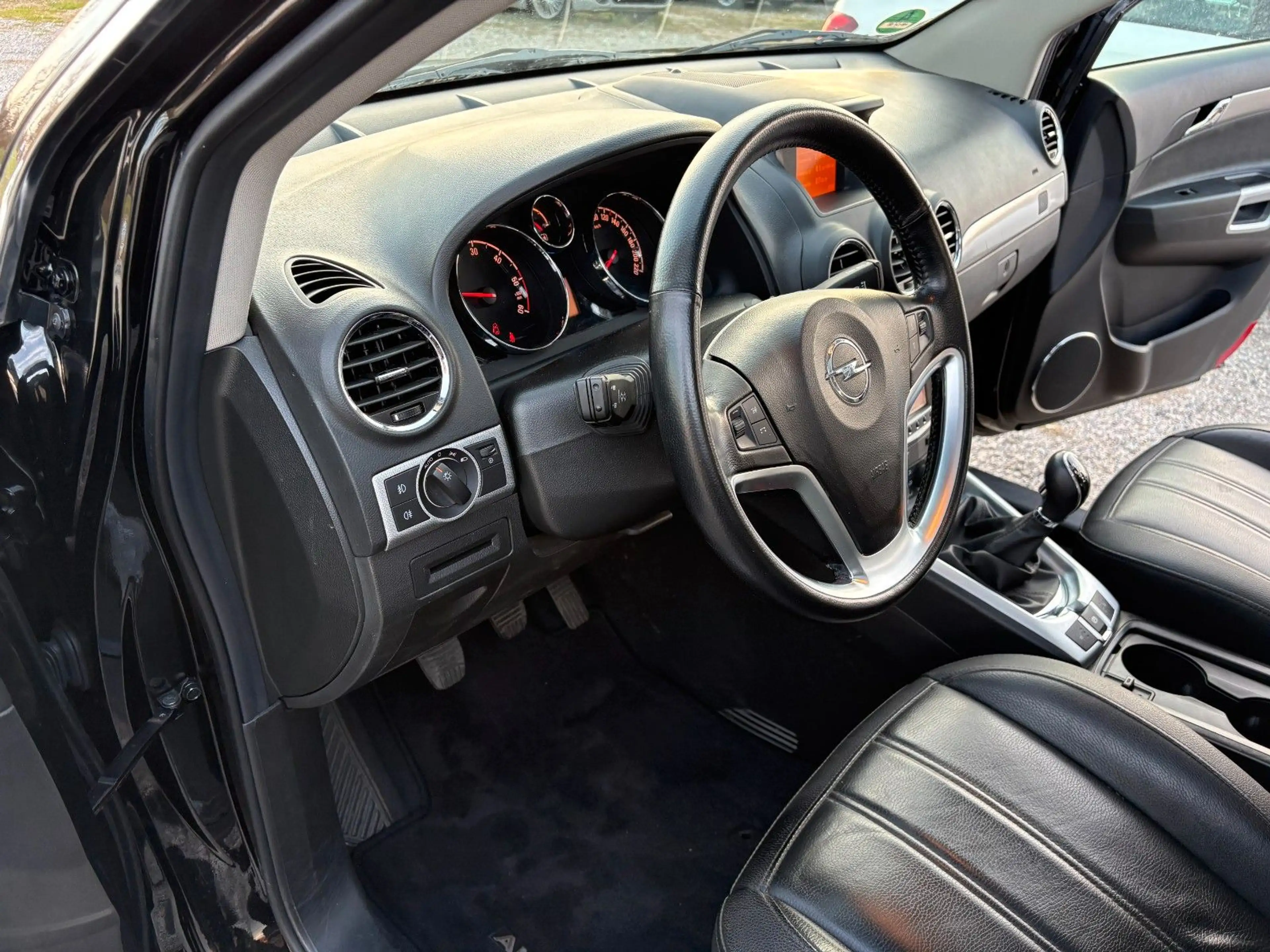 Opel Antara 2,0 CDTI *Leder*Navi*Schiebedach*42500 KM — photo 9