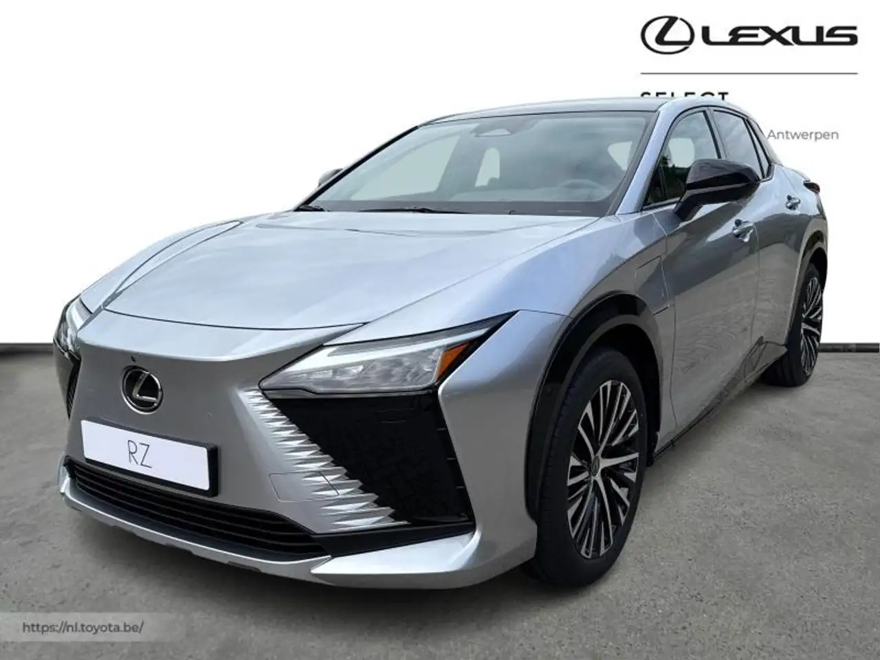 Lexus RZ