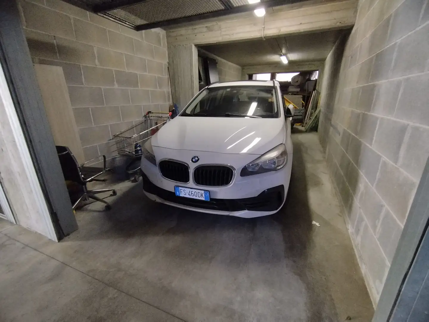 BMW 218 218d Gran Tourer 4x4 xdrive Luxury 7 posti Bianco - 2