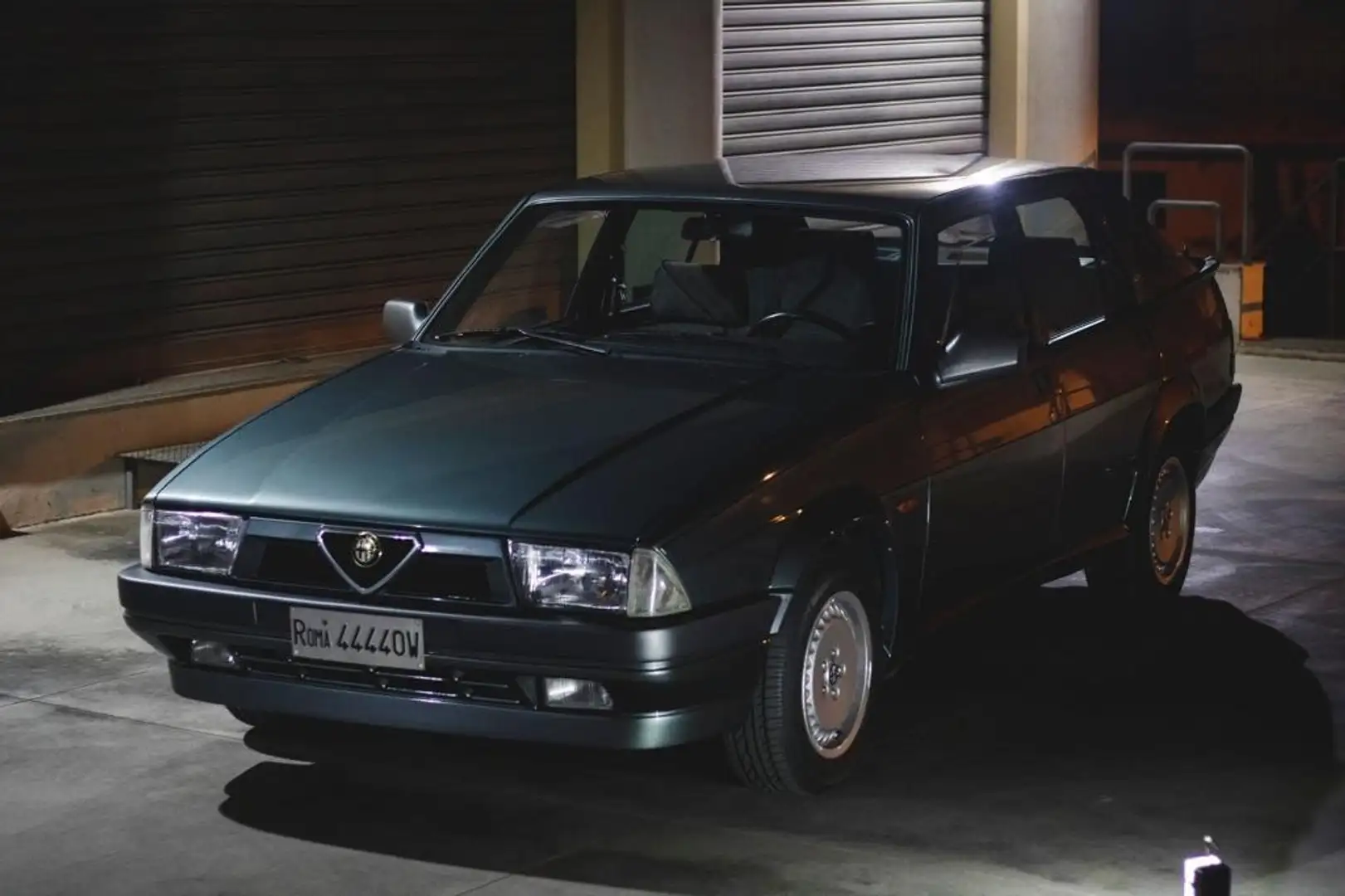 Alfa Romeo 75 2.0i ts - 1