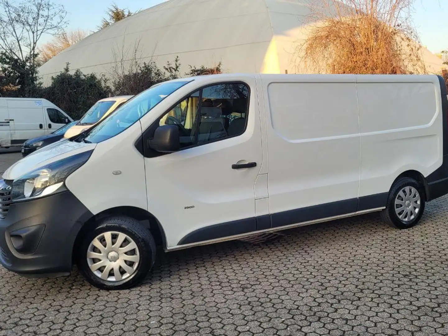 Opel Vivaro F7 D118 SFCGB3 Bianco - 2