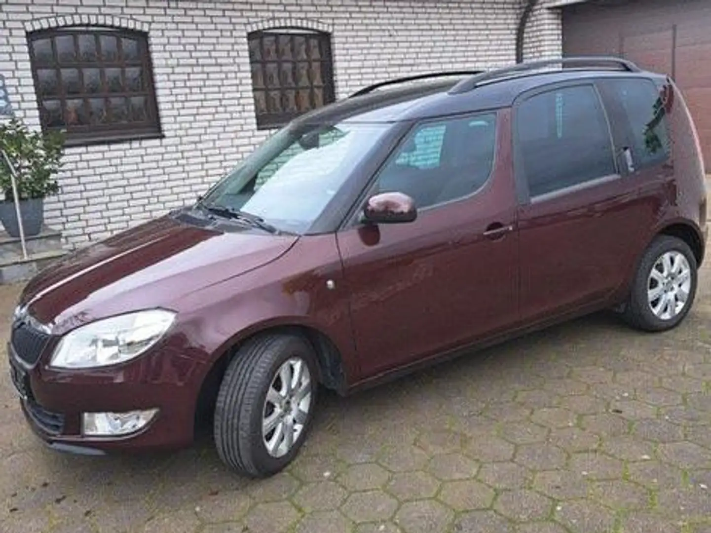 Skoda Roomster Ambition Rot - 1