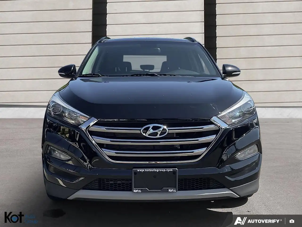 Hyundai TUCSON photo Hyundai TUCSON