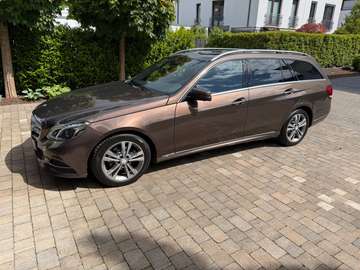 E-Klasse T-Modell Diesel T CDI 7G-TRONIC Avantgarde