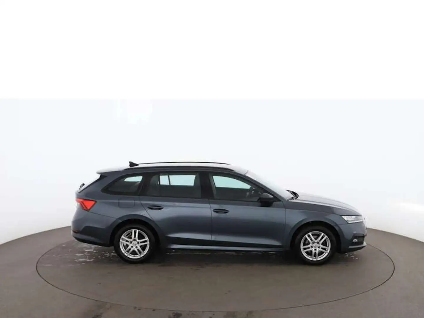 Skoda Octavia Combi 1.0 TSI Ambition LED NAVI ASSIST Grau - 2