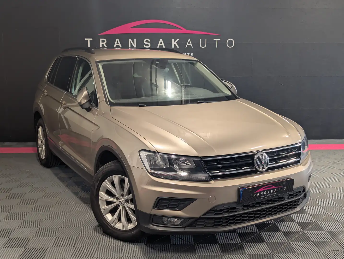 Volkswagen Tiguan 1.4 TSI 4Motion Comfortline BMT DSG Beige - 1