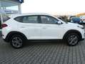 Hyundai TUCSON 1.6 /Euro6/Klima/Navi/1-Hand/67000km. Weiß - thumbnail 8