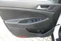Hyundai TUCSON 1.6 /Euro6/Klima/Navi/1-Hand/67000km. Weiß - thumbnail 20