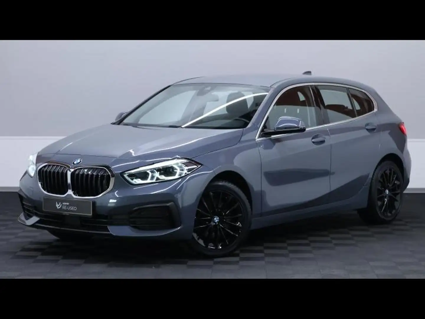 BMW 116 d Hatch Steptronic Grijs - 1