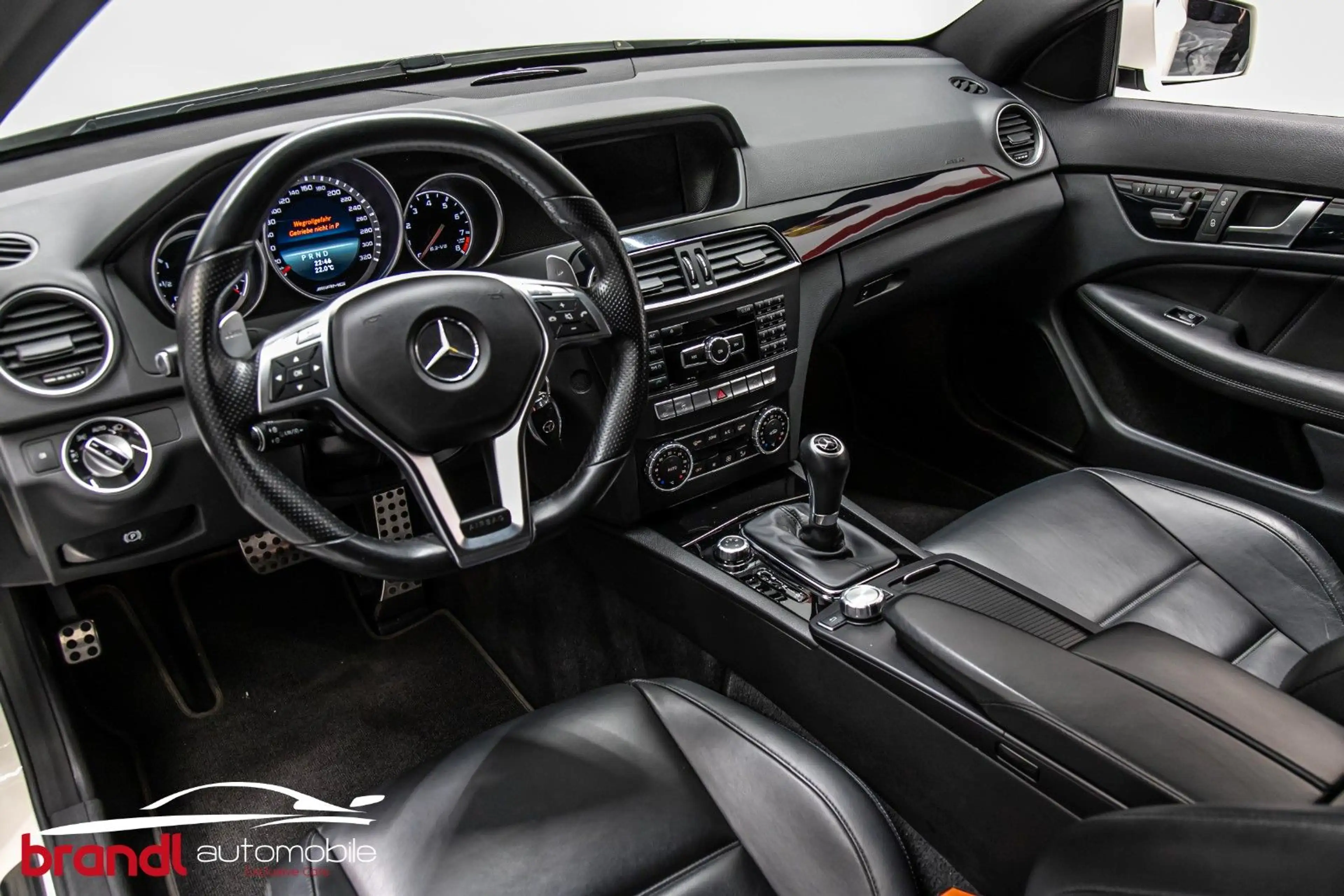 Mercedes-Benz C 63 AMG Coupe / DE / Garantie / Designo / Distr — photo 24