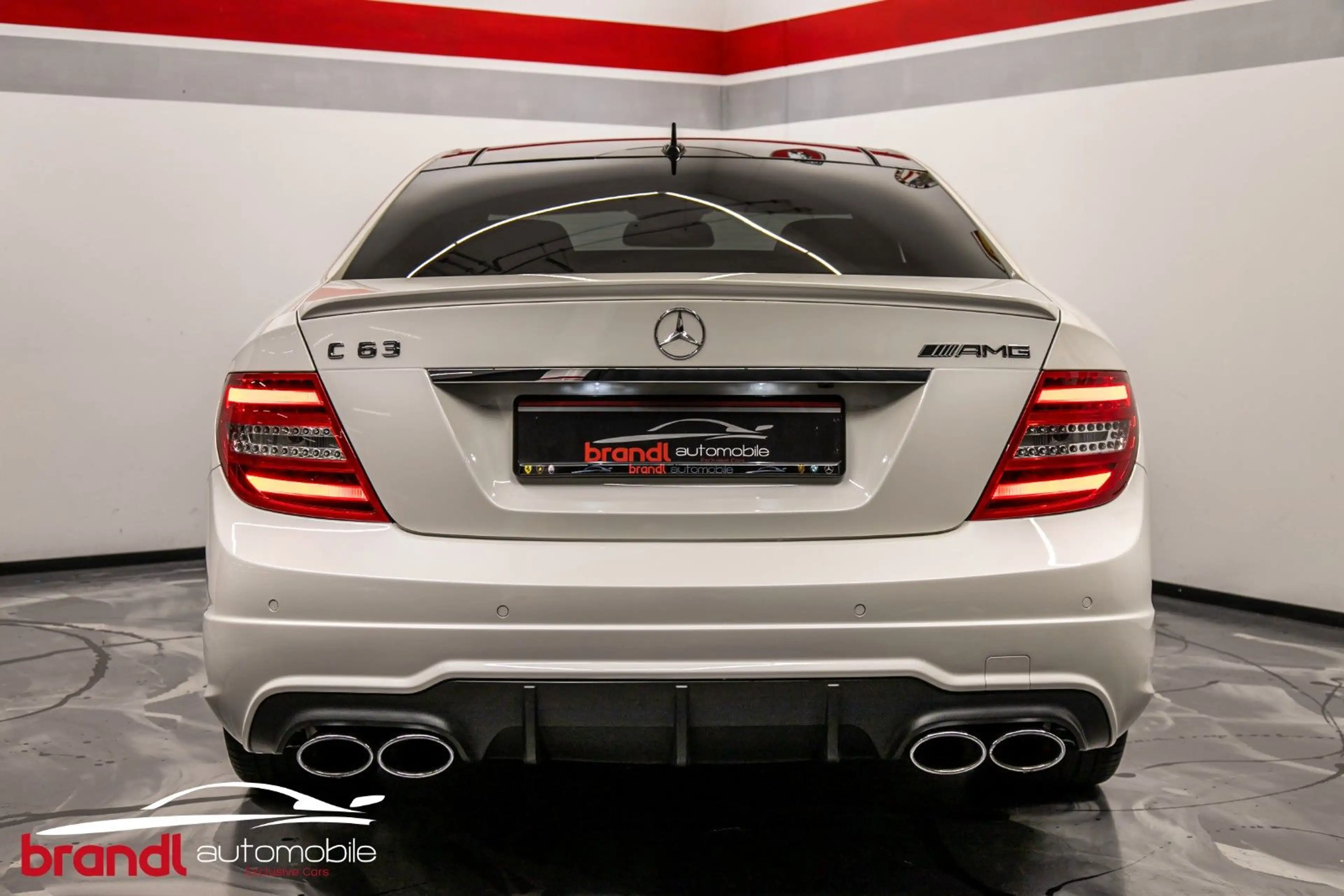 Mercedes-Benz C 63 AMG Coupe / DE / Garantie / Designo / Distr — photo 16