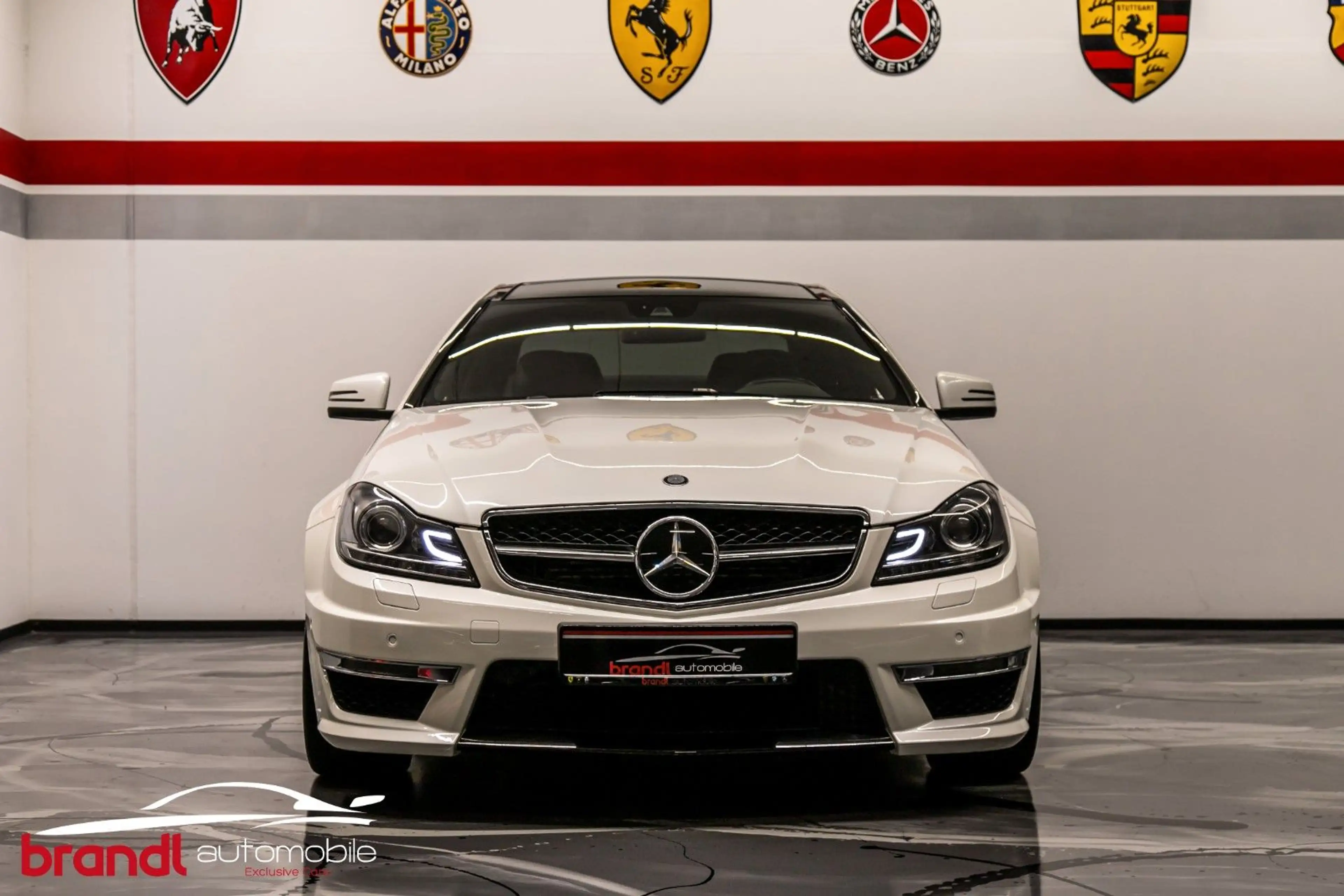 Mercedes-Benz C 63 AMG Coupe / DE / Garantie / Designo / Distr — photo 5