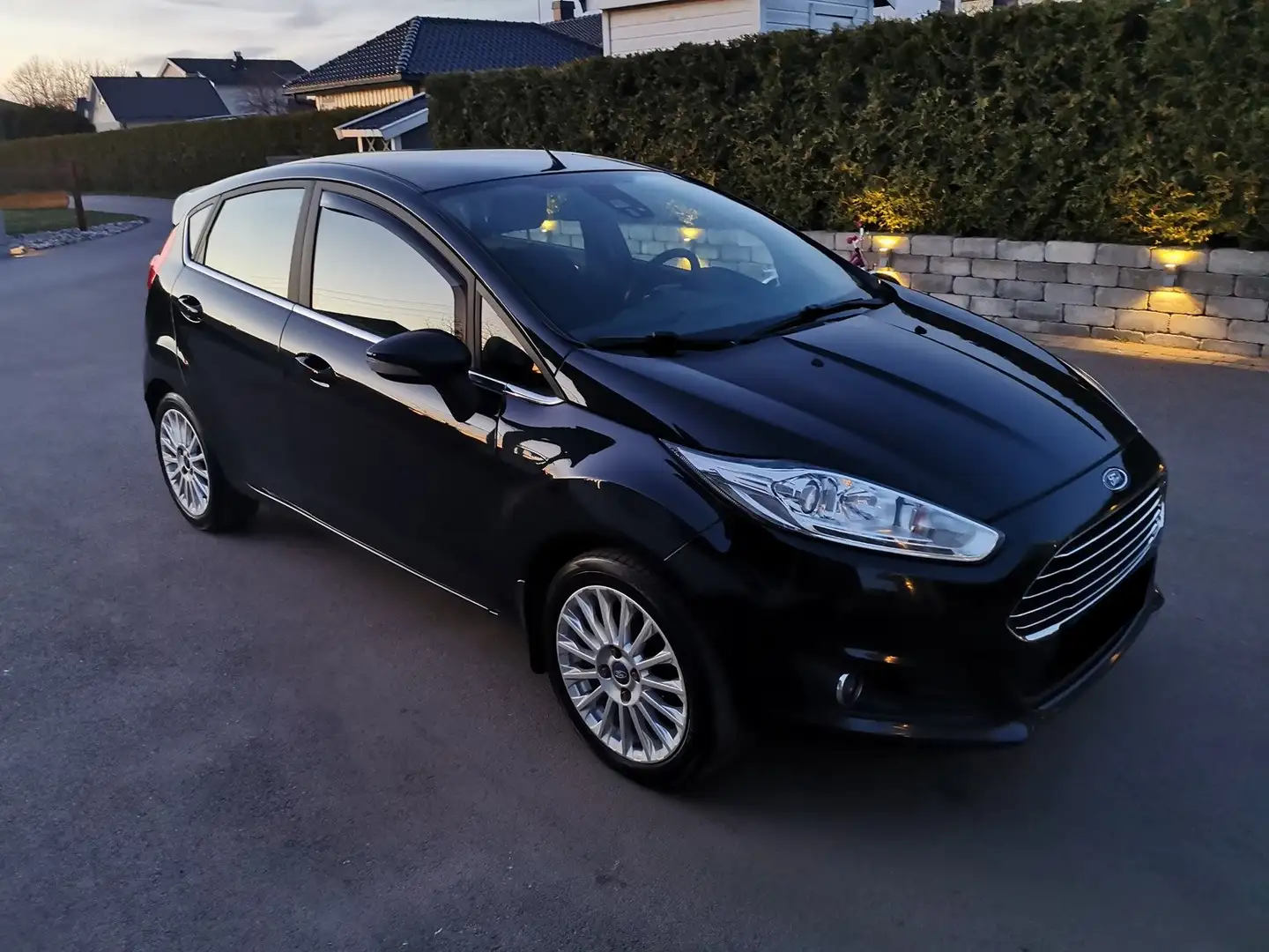 Ford Fiesta 1.0l-Titanium - 1