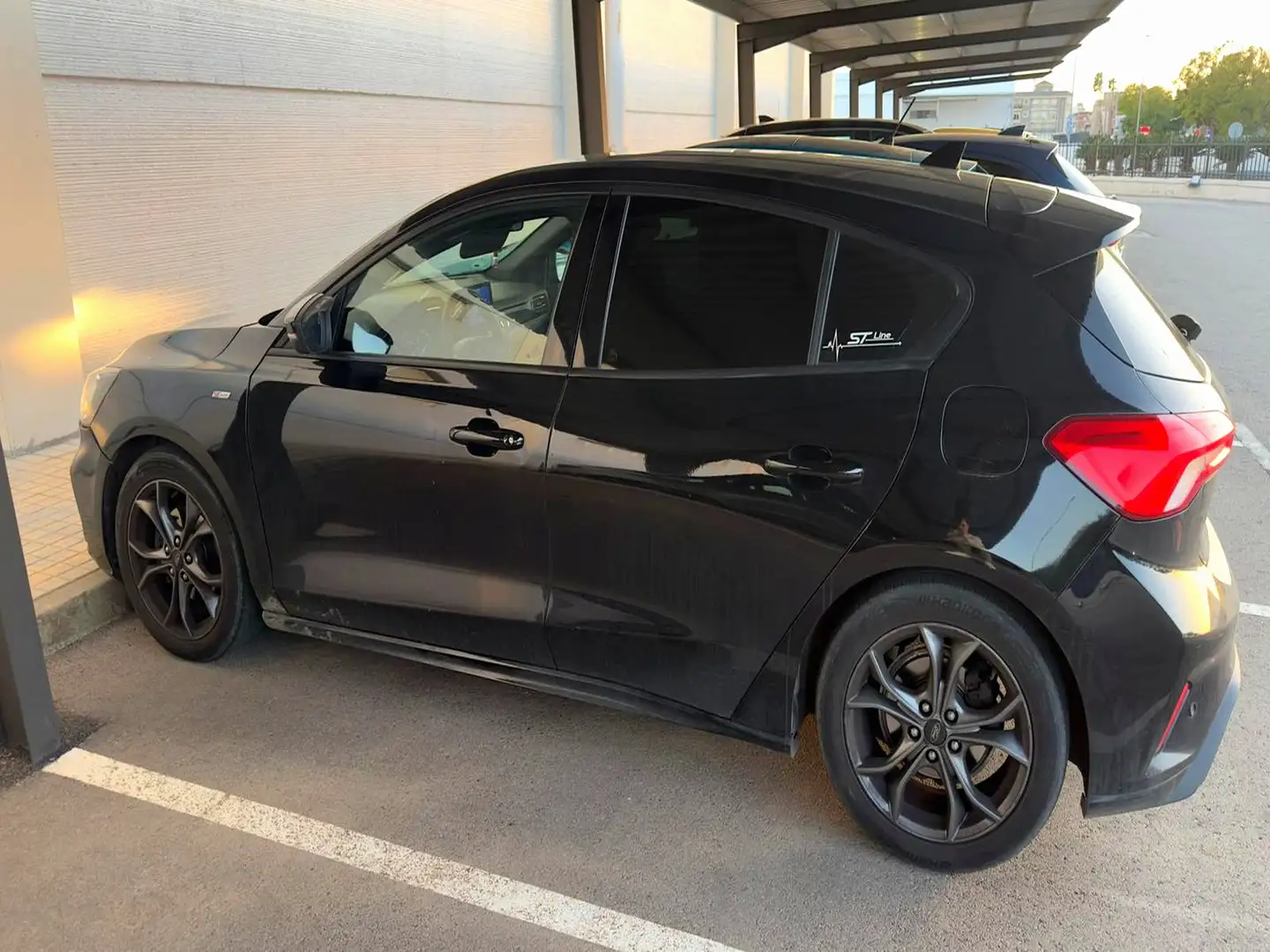 Ford Focus 1.0 Ecoboost ST Line 125 Negro - 2