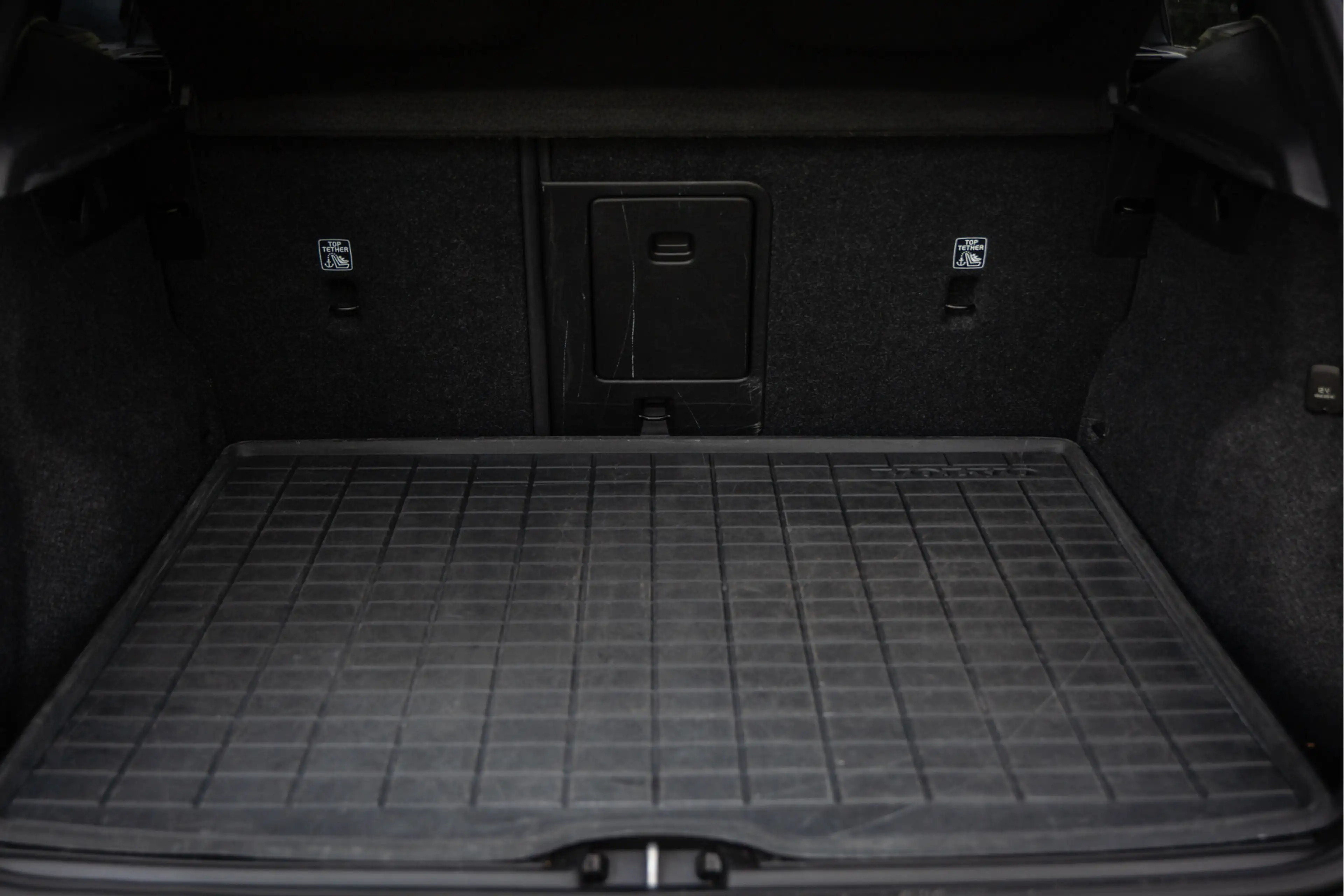 Volvo XC40 Recharge P8 AWD R-Design , SOH 92%, Harman/Kardon, — photo 27