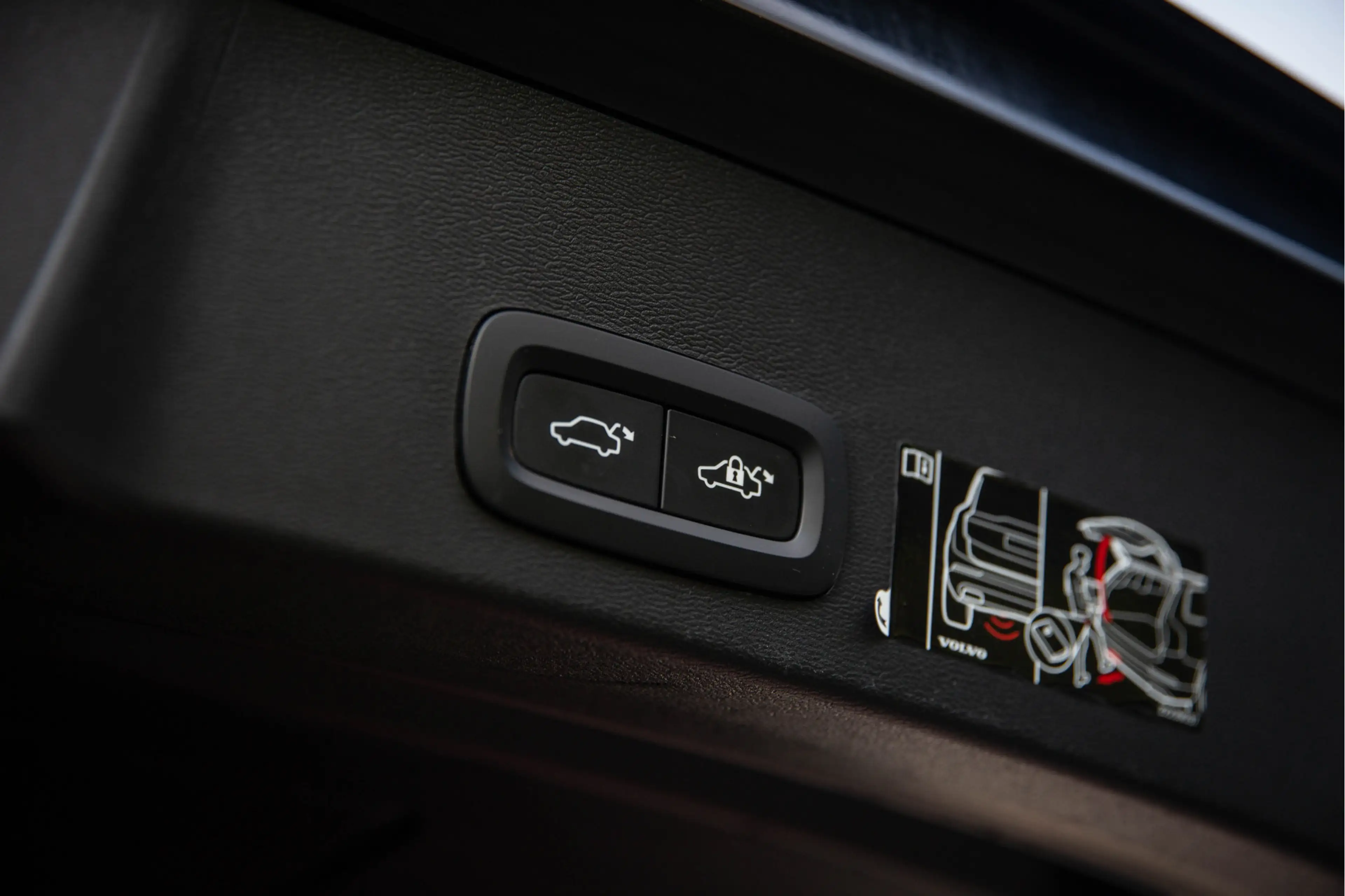 Volvo XC40 Recharge P8 AWD R-Design , SOH 92%, Harman/Kardon, — photo 28