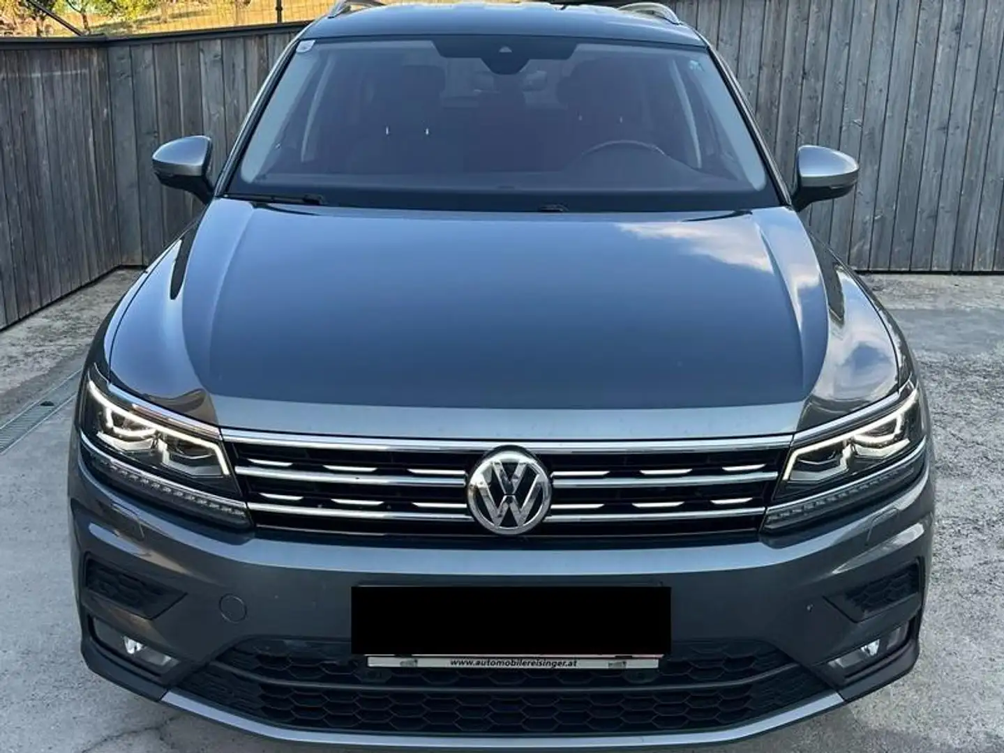Volkswagen Tiguan Allspace Comfortline Grau - 2