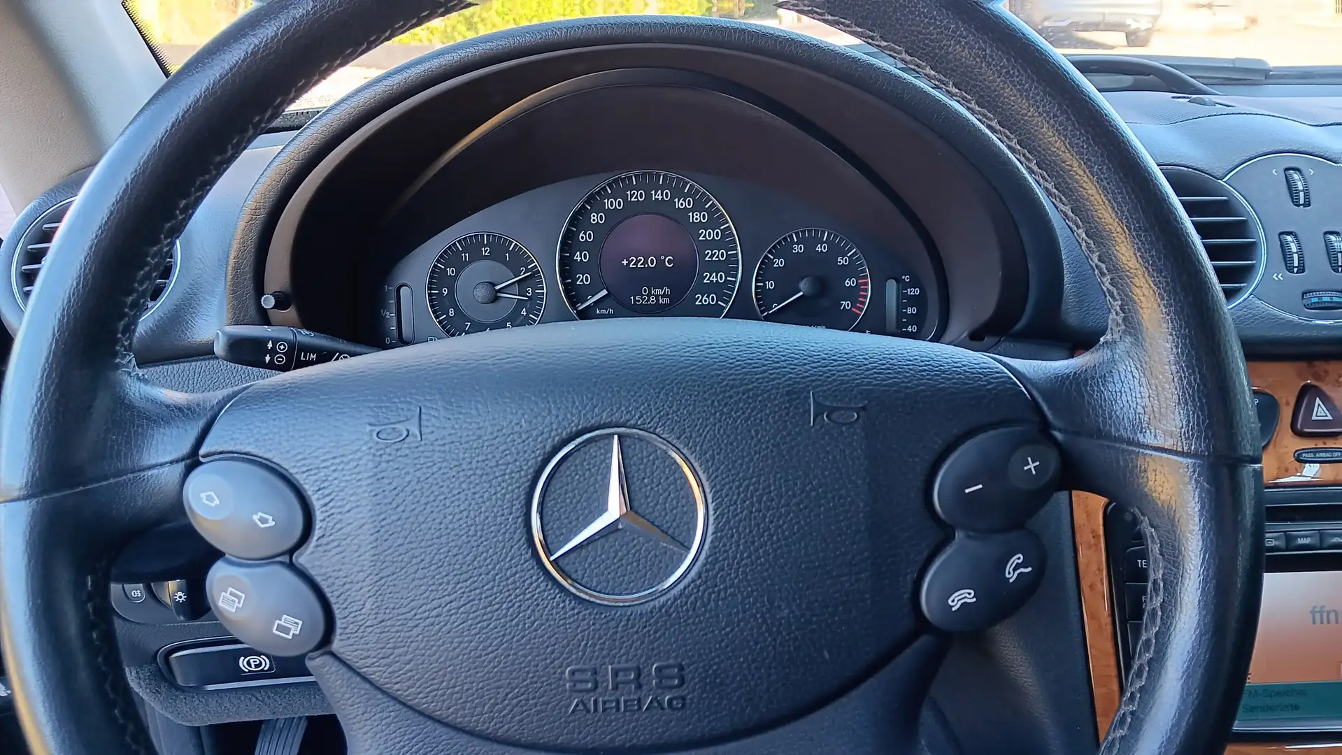 Mercedes-Benz CLK 320 CLK Cabrio 320 Elegance Schwarz - 2