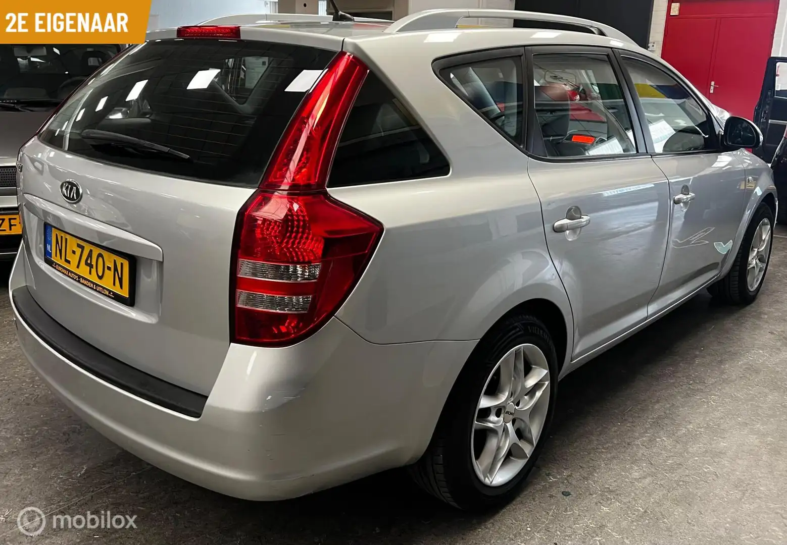 Kia Ceed / cee'd Sporty Wagon 1.4 Fifteen ISG 2e Eigenaar - AIRCO Gris - 2