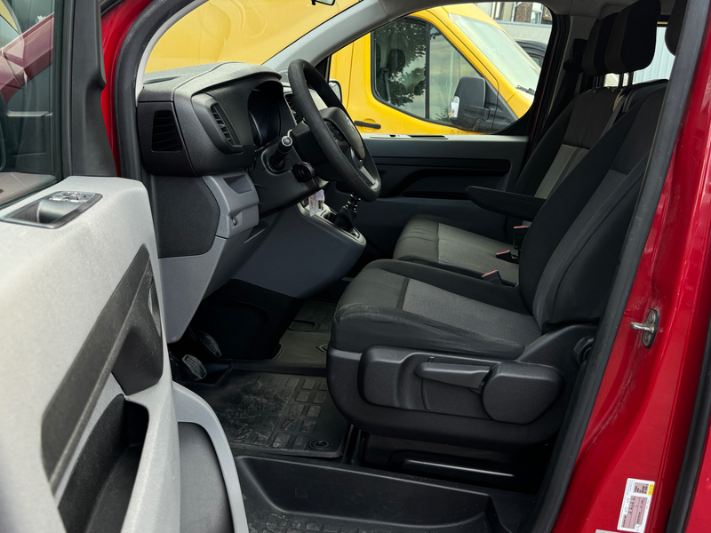 Citroen Jumpy 2.0 HDi / 6PLACES / UTILITAIRE / NAVI / CLIMA / 1PROP CARNET — photo 7