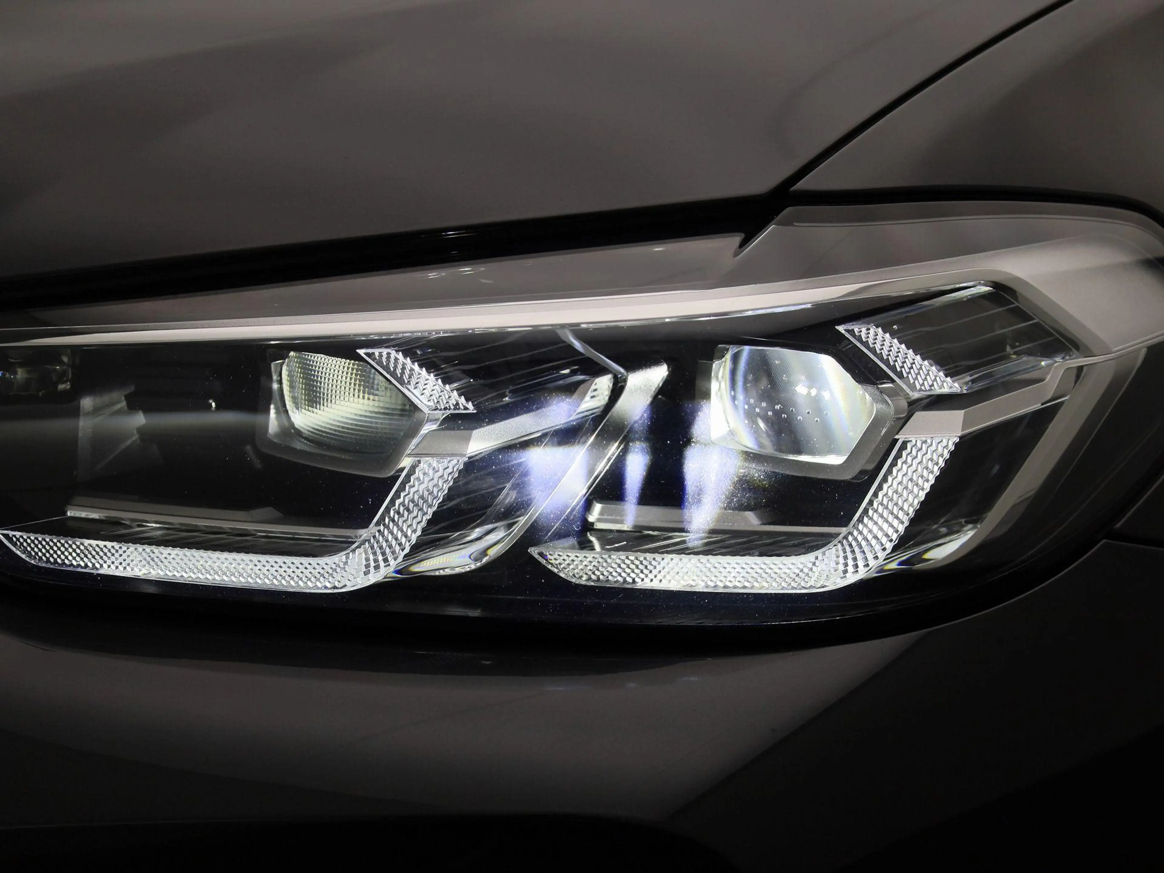BMW iX3 iX3 — photo 15
