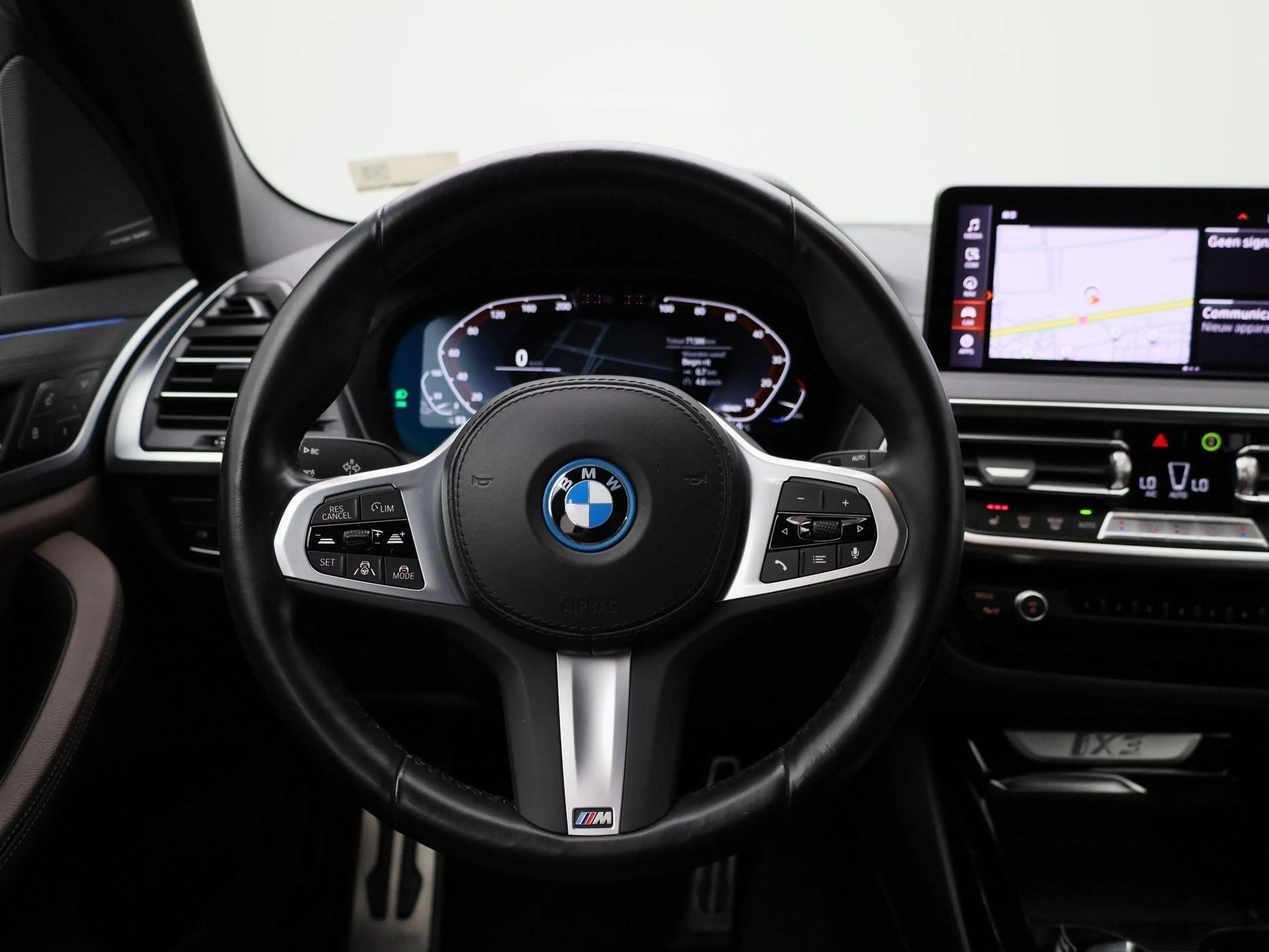 BMW iX3 iX3 — photo 7