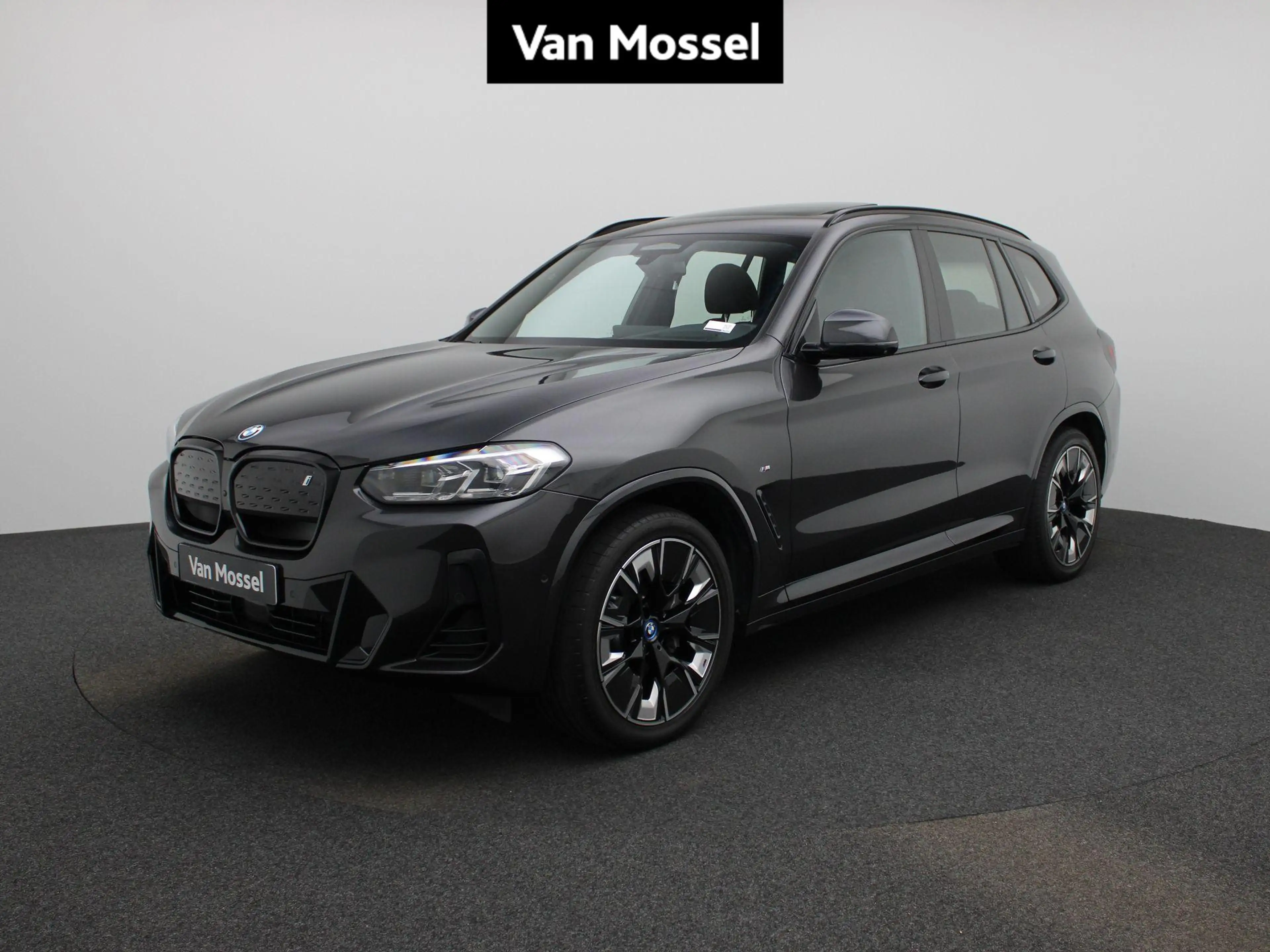 BMW iX3 iX3
