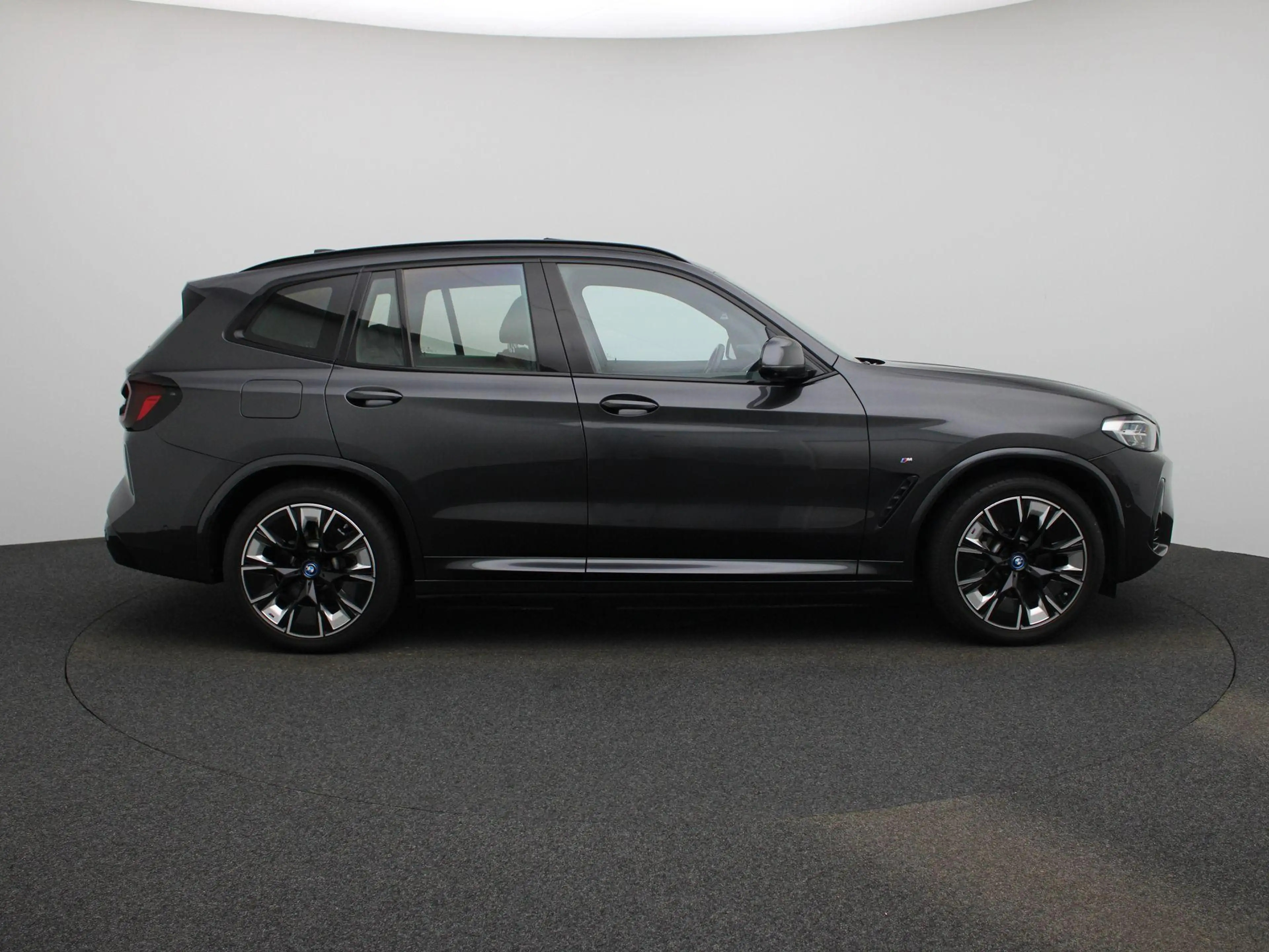BMW iX3 iX3 — photo 6