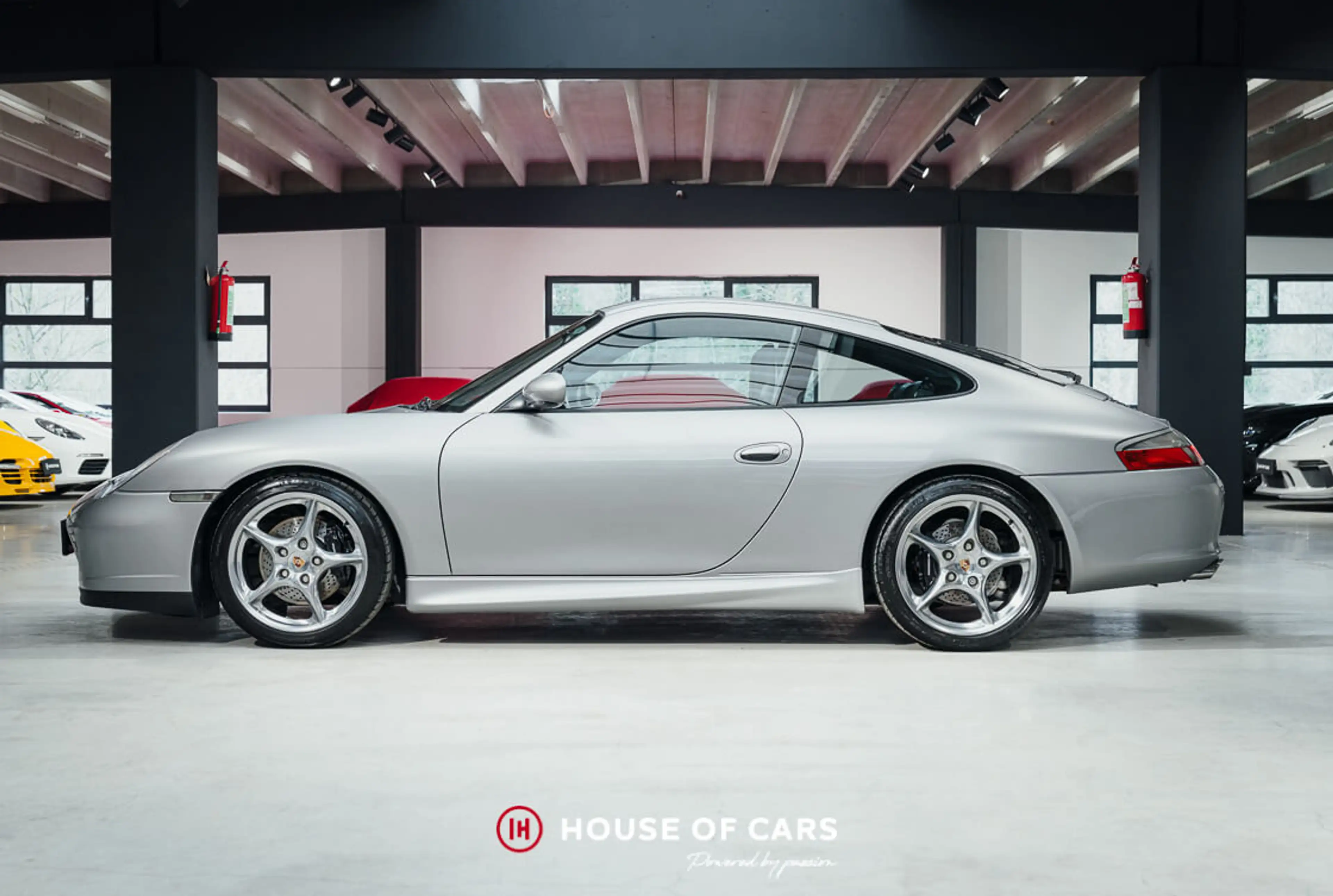 Porsche 996 .2 Carrera Coupe 40 Jahre - 1st paint — photo 10