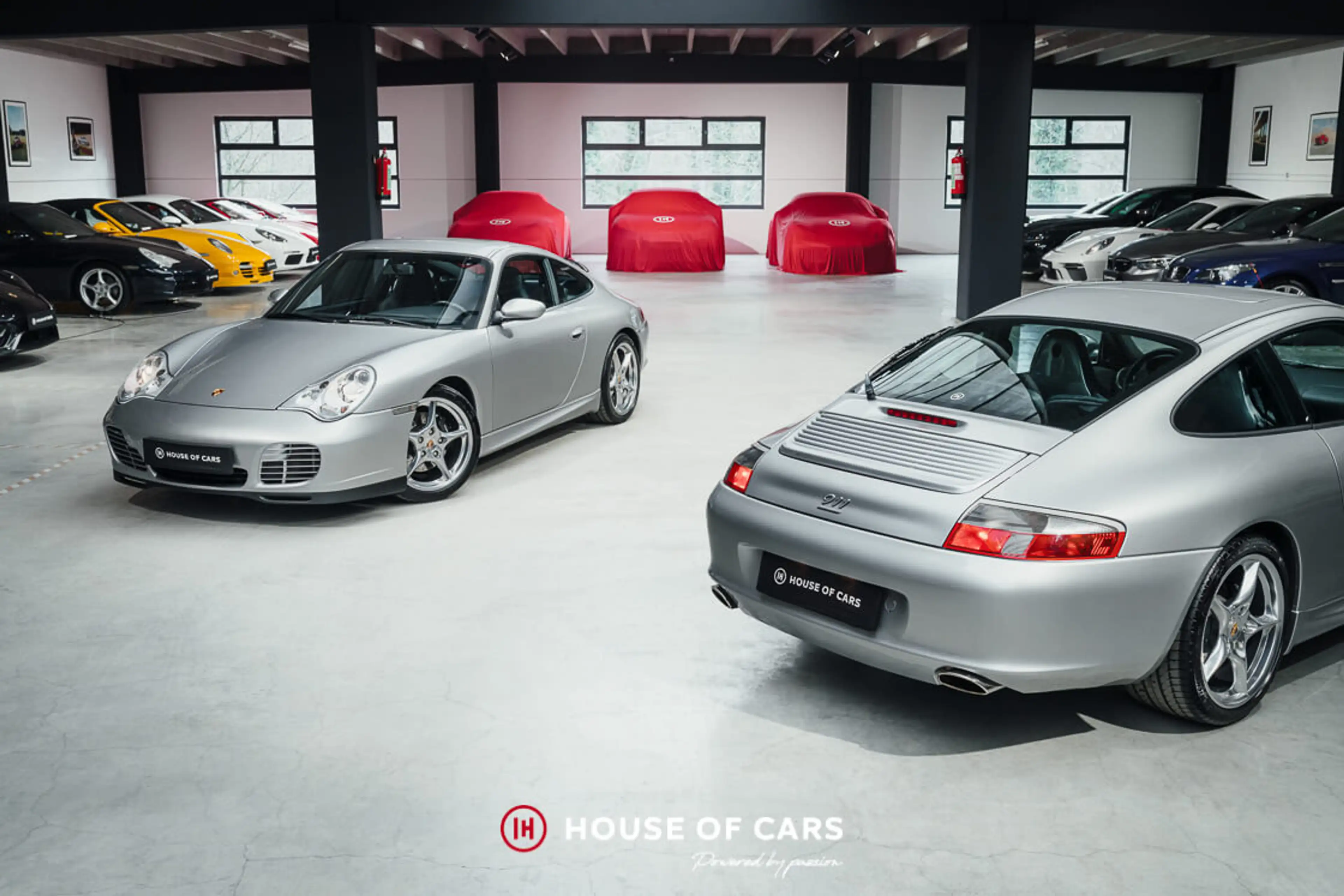 Porsche 996 .2 Carrera Coupe 40 Jahre - 1st paint