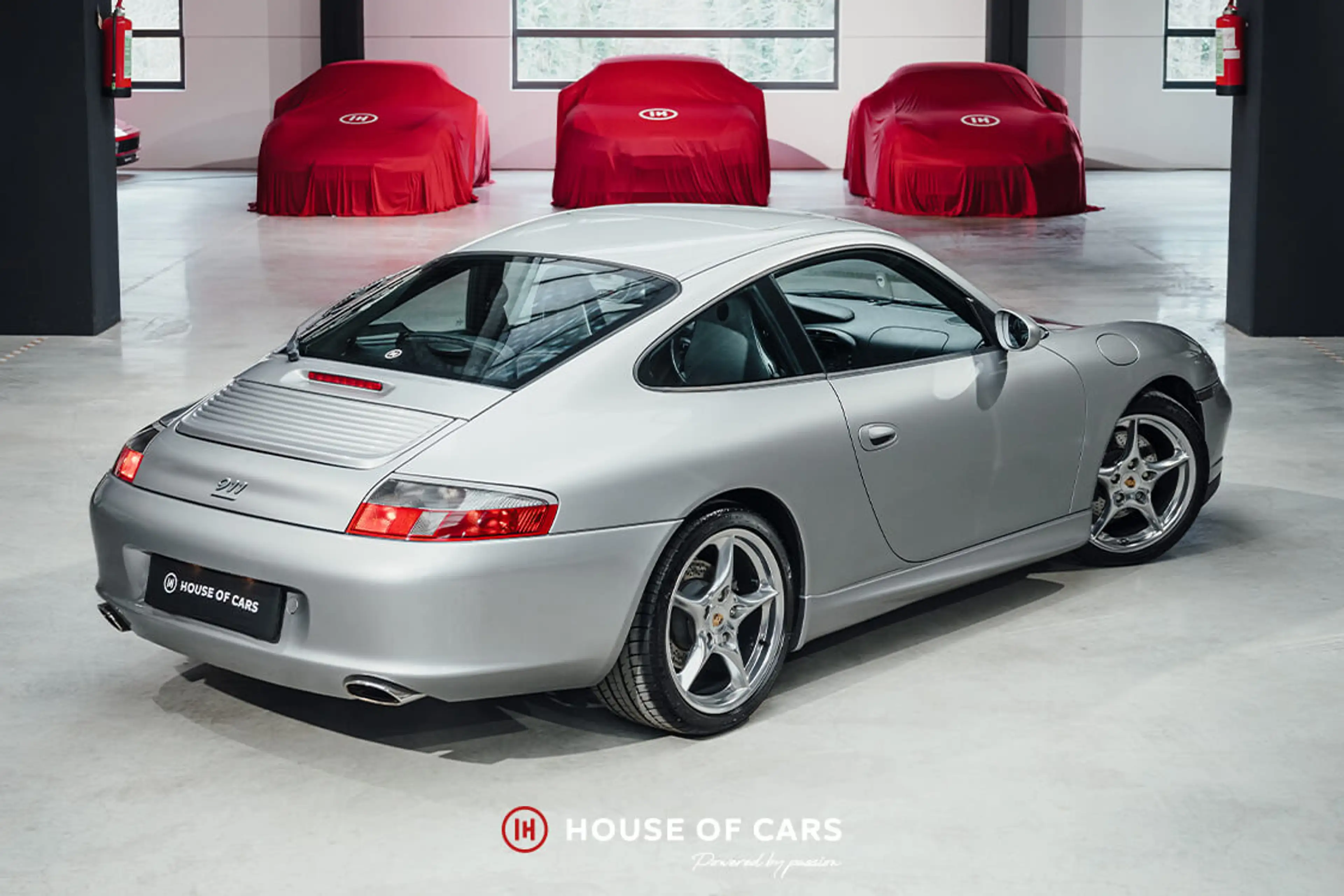 Porsche 996 .2 Carrera Coupe 40 Jahre - 1st paint — photo 7