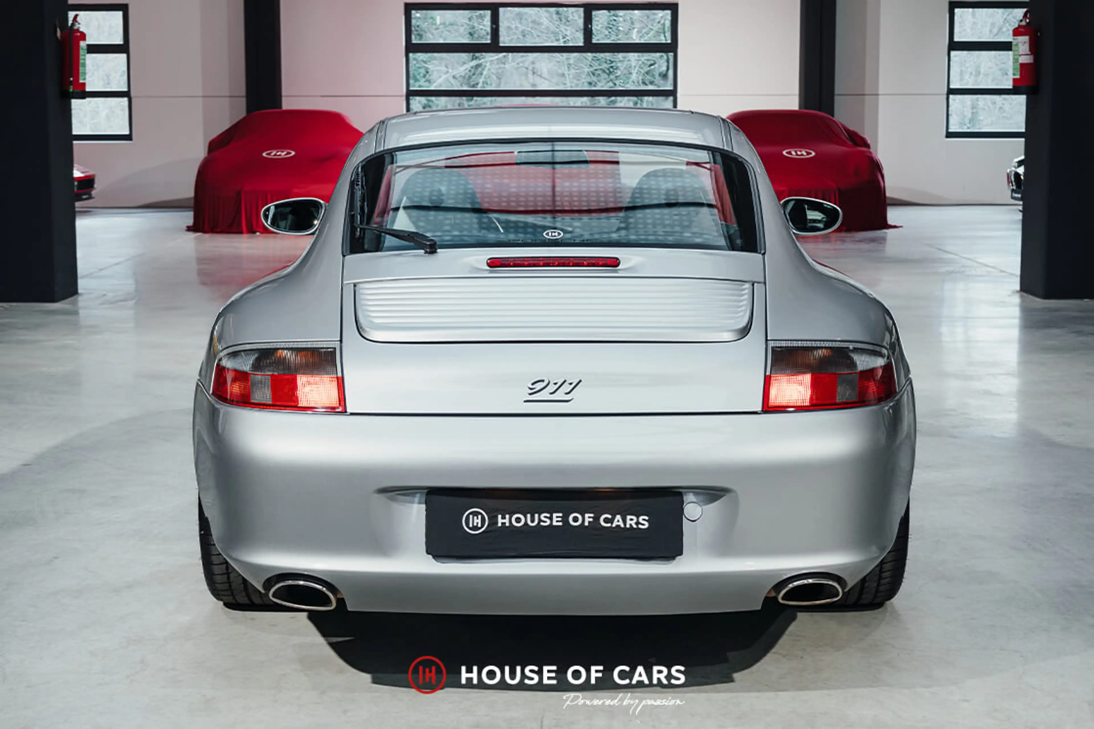 Porsche 996 .2 Carrera Coupe 40 Jahre - 1st paint — photo 8