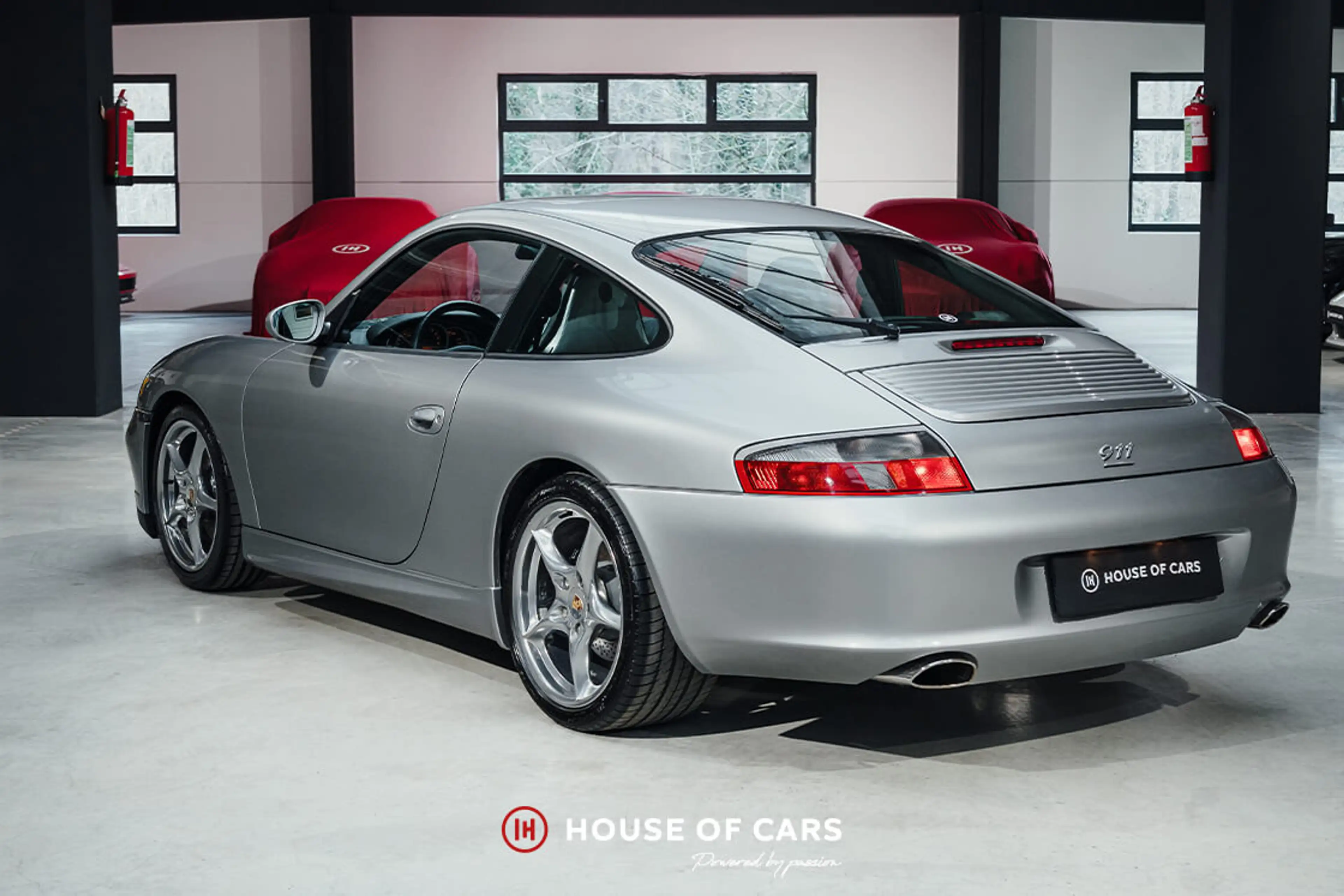 Porsche 996 .2 Carrera Coupe 40 Jahre - 1st paint — photo 9