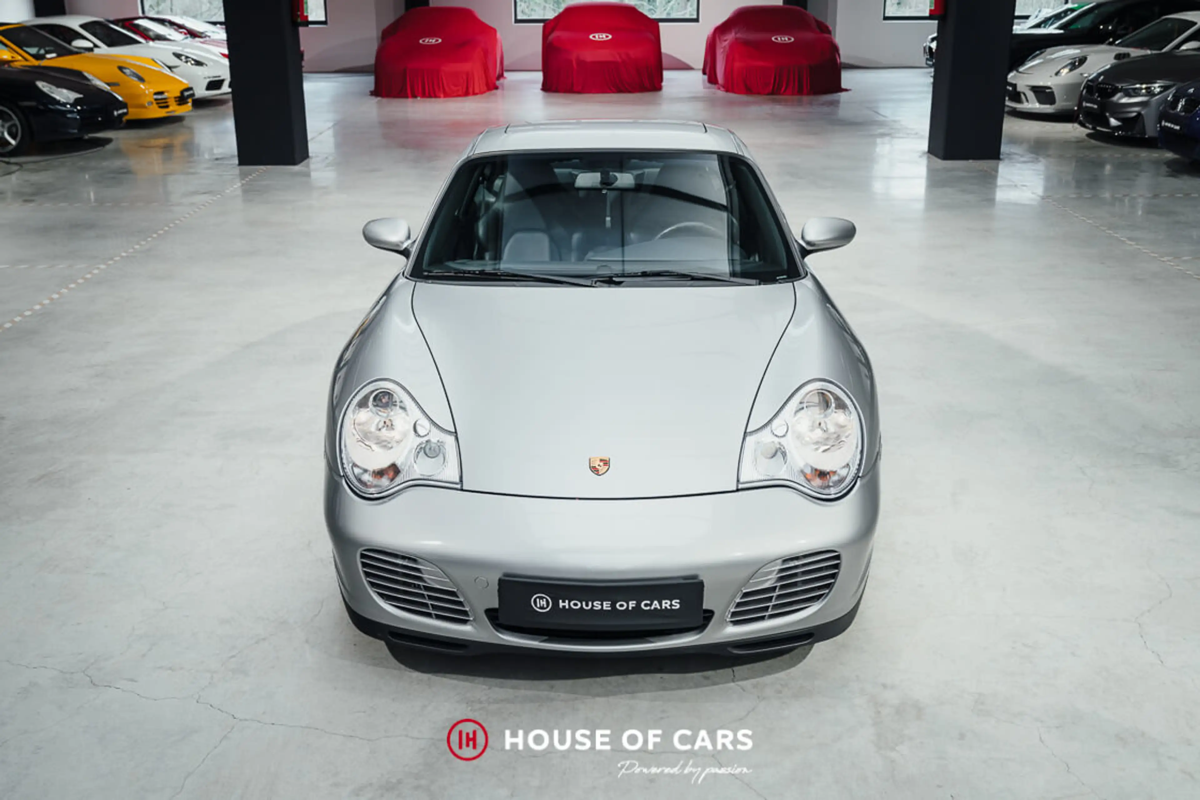 Porsche 996 .2 Carrera Coupe 40 Jahre - 1st paint — photo 3