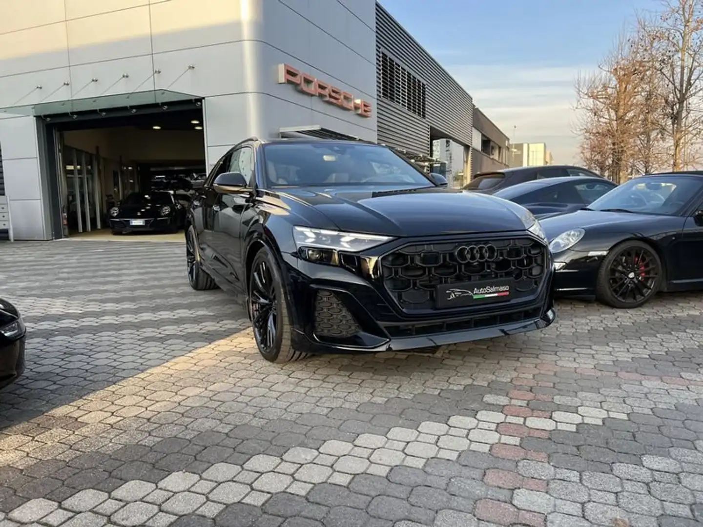 Audi Q8 50 TDI 286 CV quattro tiptronic S line edition Fekete - 1