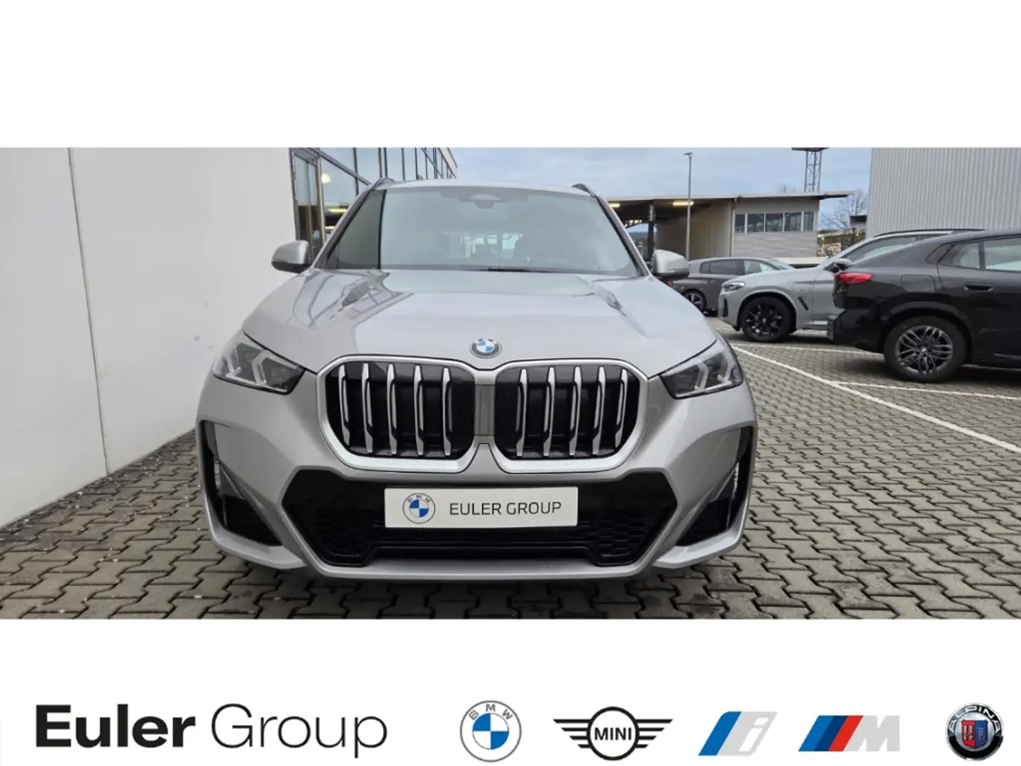BMW X1 sDrive18iA M-Sport SHZ Parkass LED LMR Keyless Silber - 2