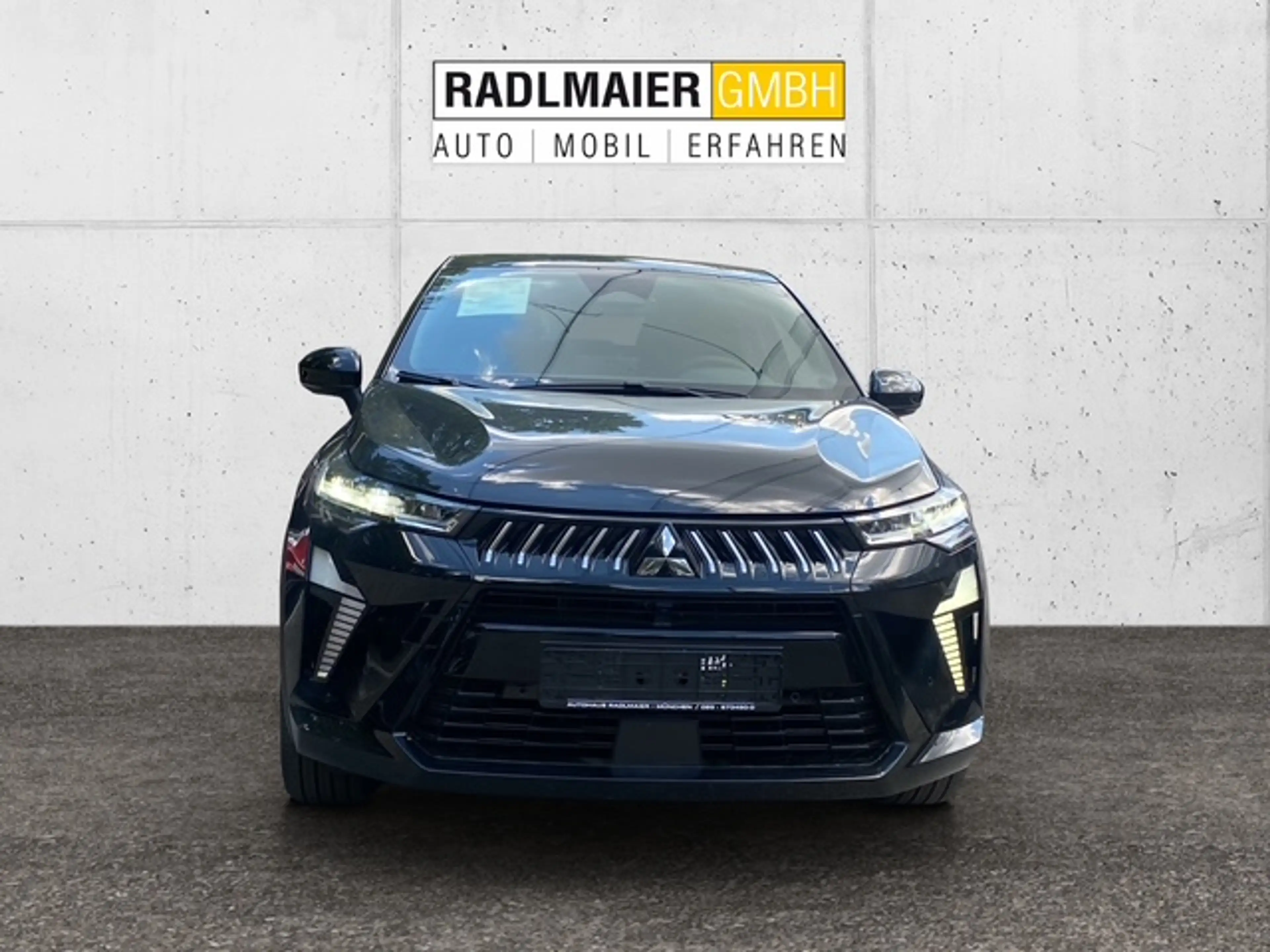 Mitsubishi Grandis Diamant TOP 1.8 Hybrid