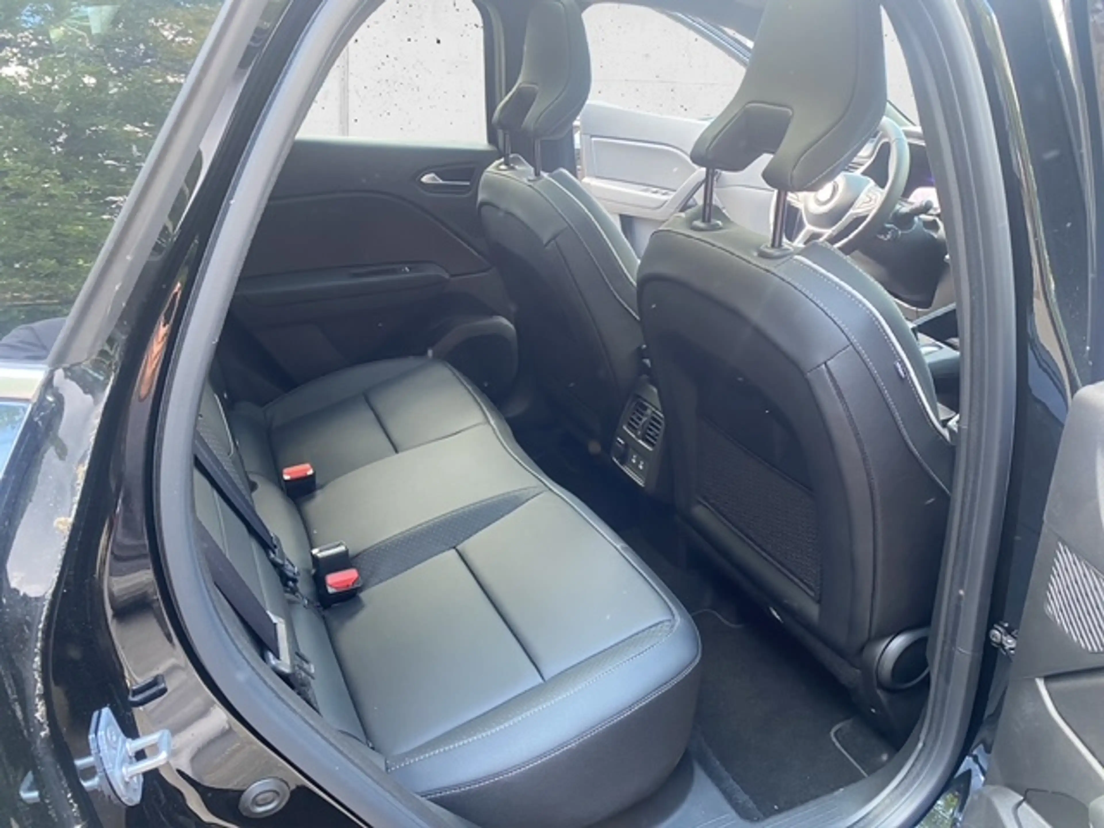 Mitsubishi Grandis Diamant TOP 1.8 Hybrid — photo 8