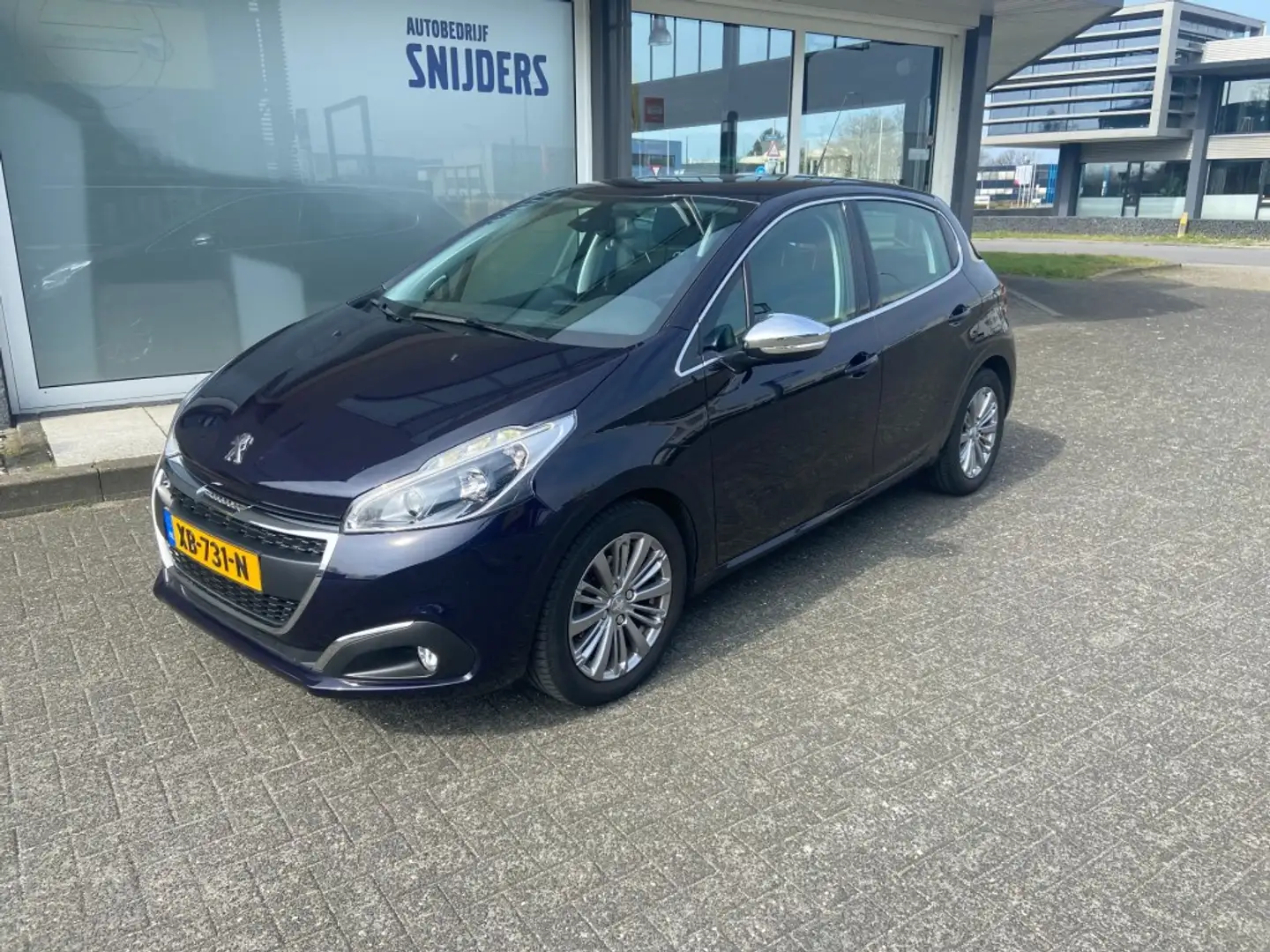 Peugeot 208 1.2VTI - 110pk Ececutive Blu/Azzurro - 1