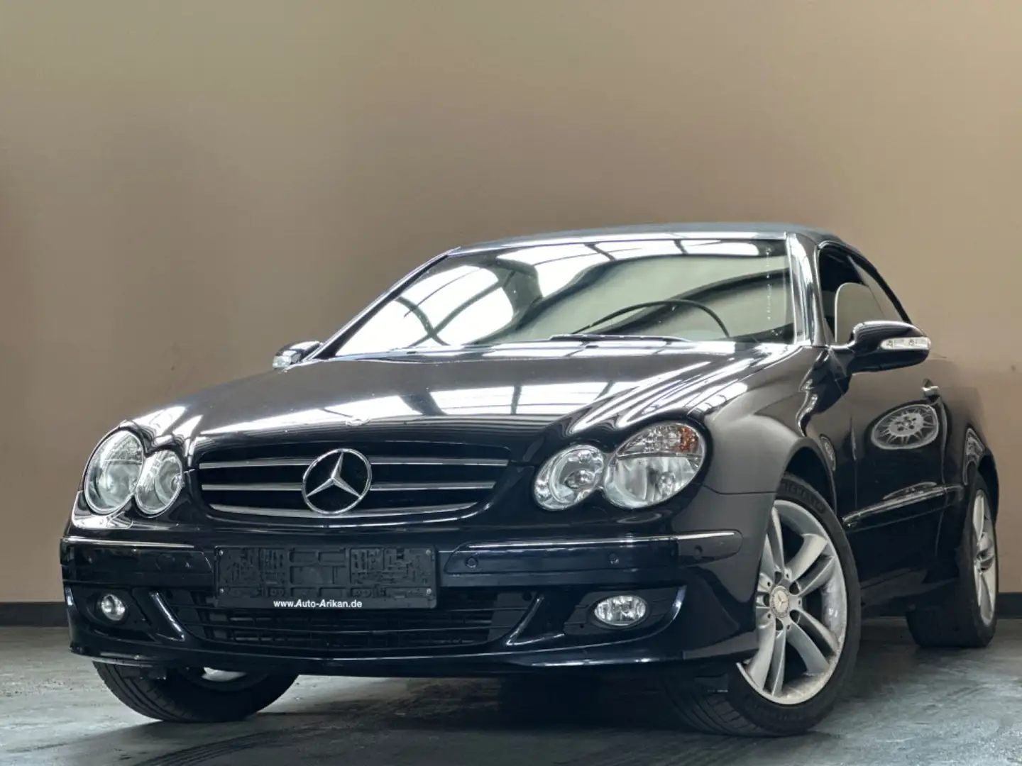 Mercedes-Benz CLK 200 Kompressor Avantgarde/  2.Hand Černá - 1