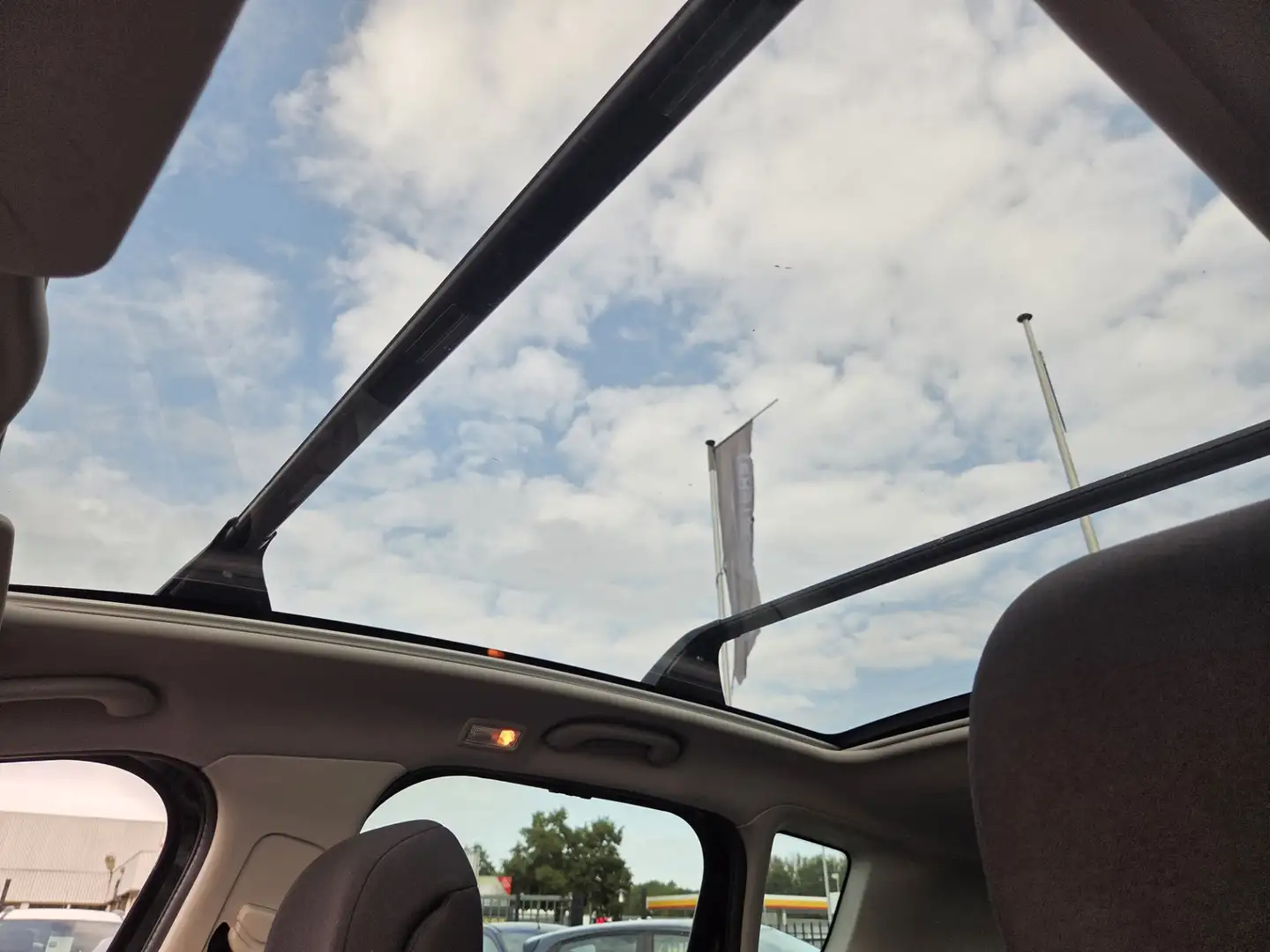 Peugeot 3008 1.6 THP Active/DEALER ONDERHOUD Zwart - 2