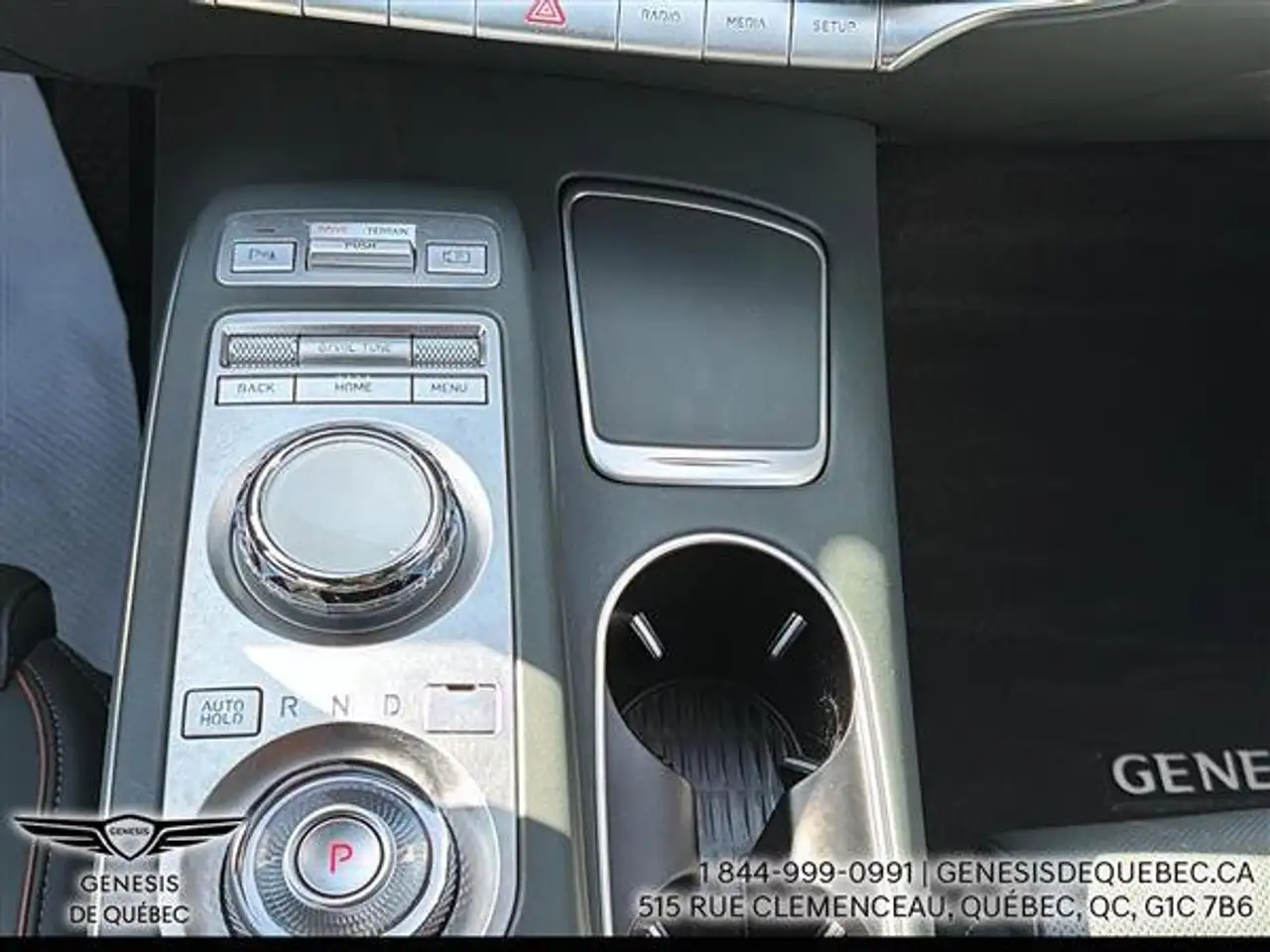 Genesis GV70 снимка Genesis GV70