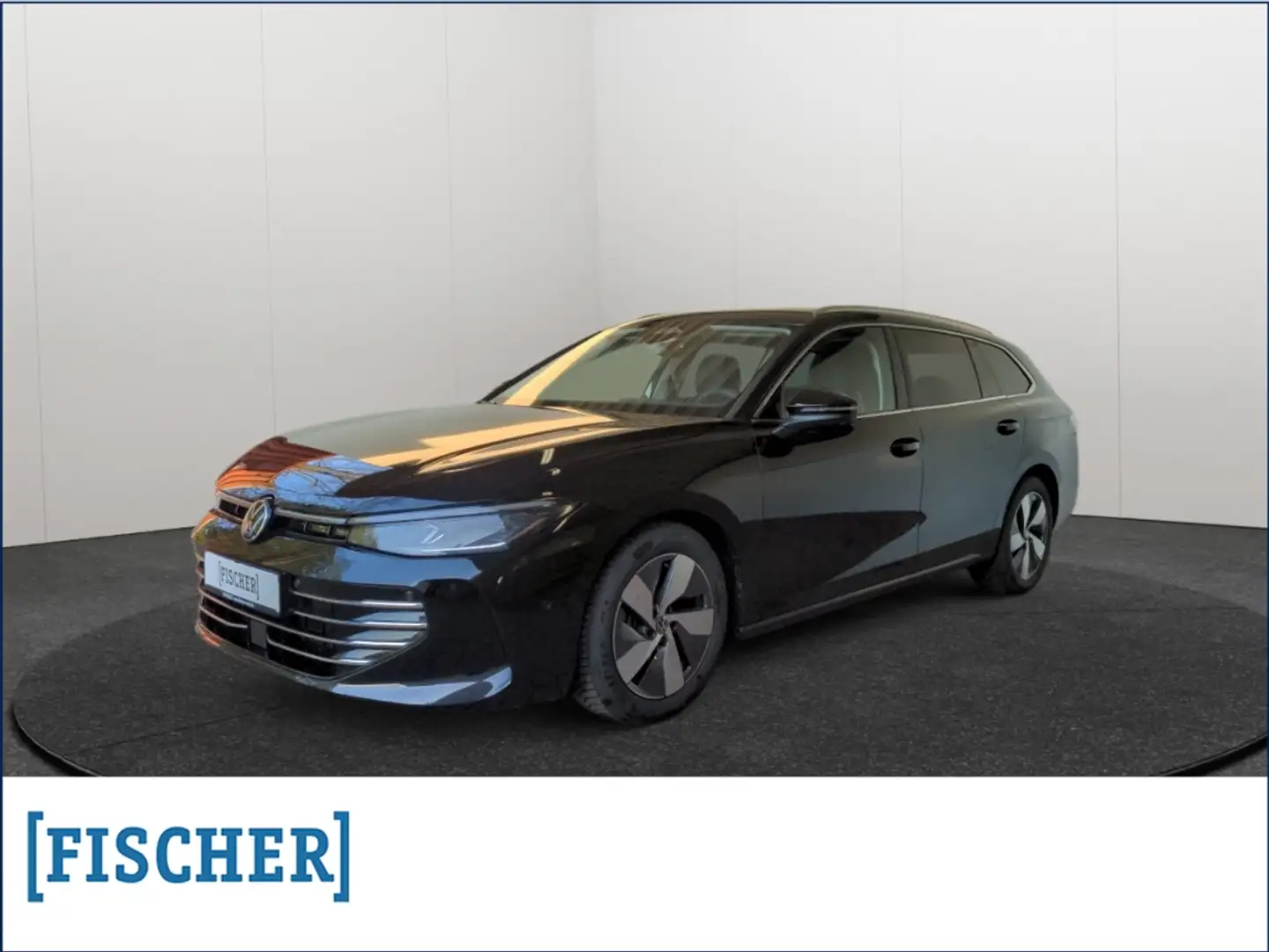 Volkswagen Passat Variant 2.0TDI DSG Elegance Matrix Navi AHK ACC Rear View Schwarz - 1