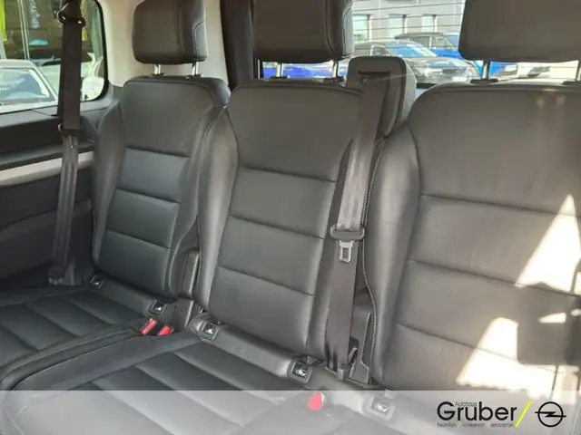 Opel Zafira view 12