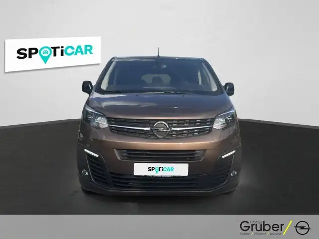 Opel Zafira view 2