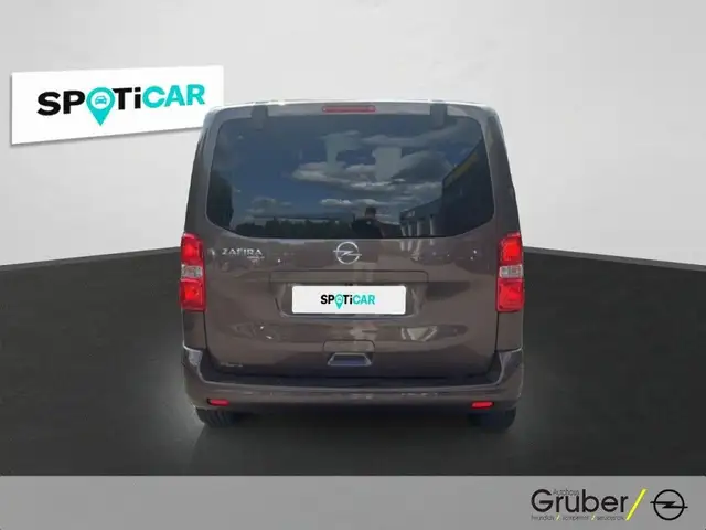 Opel Zafira view 5